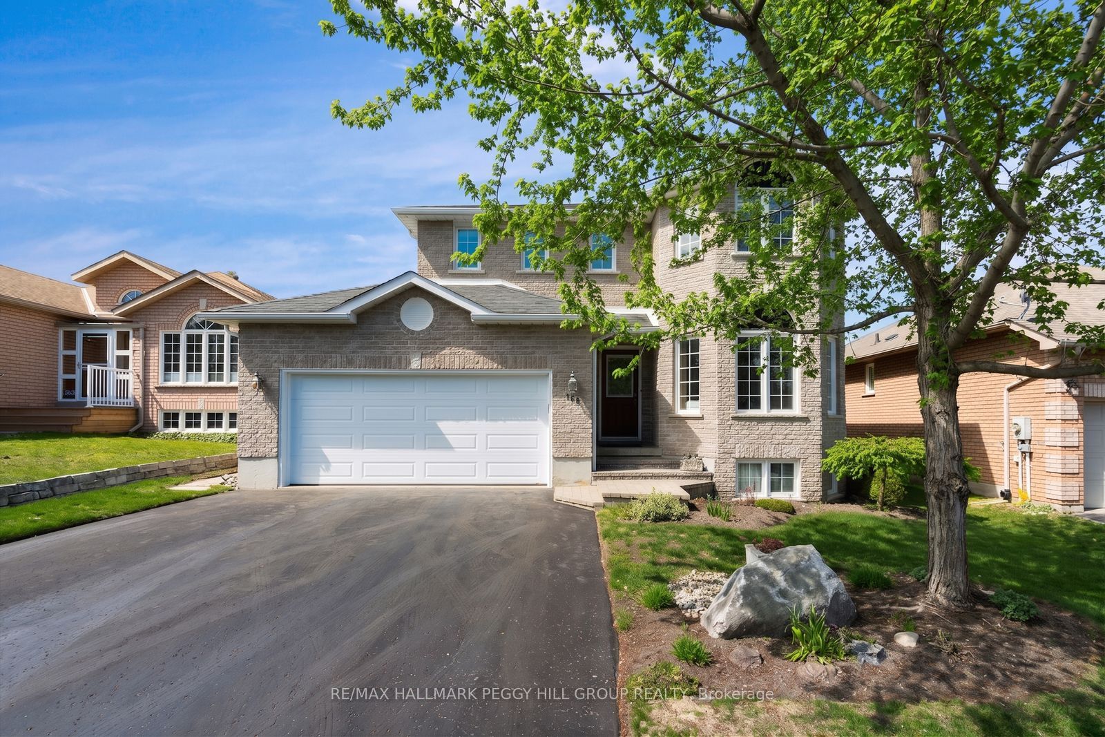 168 Wildwood Trail, Barrie, ON L4N 9Y6