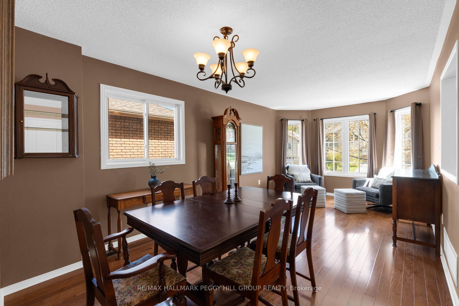 168 Wildwood Trail, Barrie, ON L4N 9Y6 photo 3