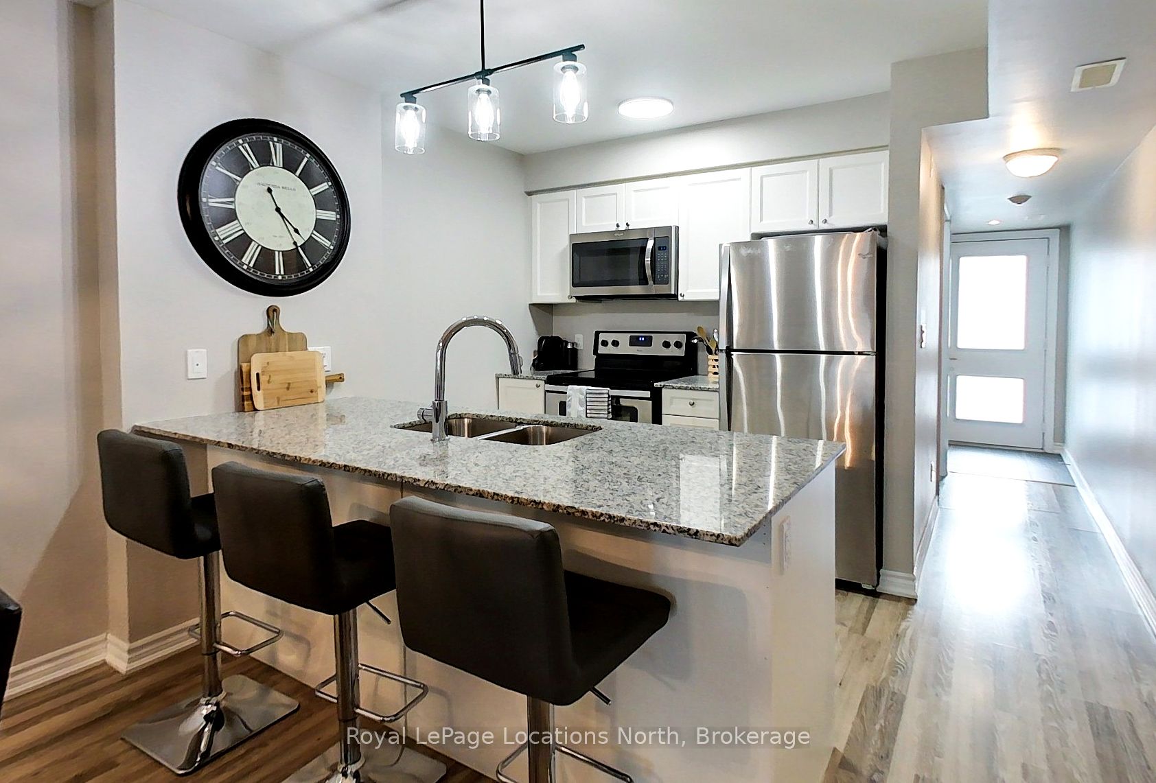 5 Anchorage Crescent 102, Collingwood, ON L9Y 0Y6 photo 4