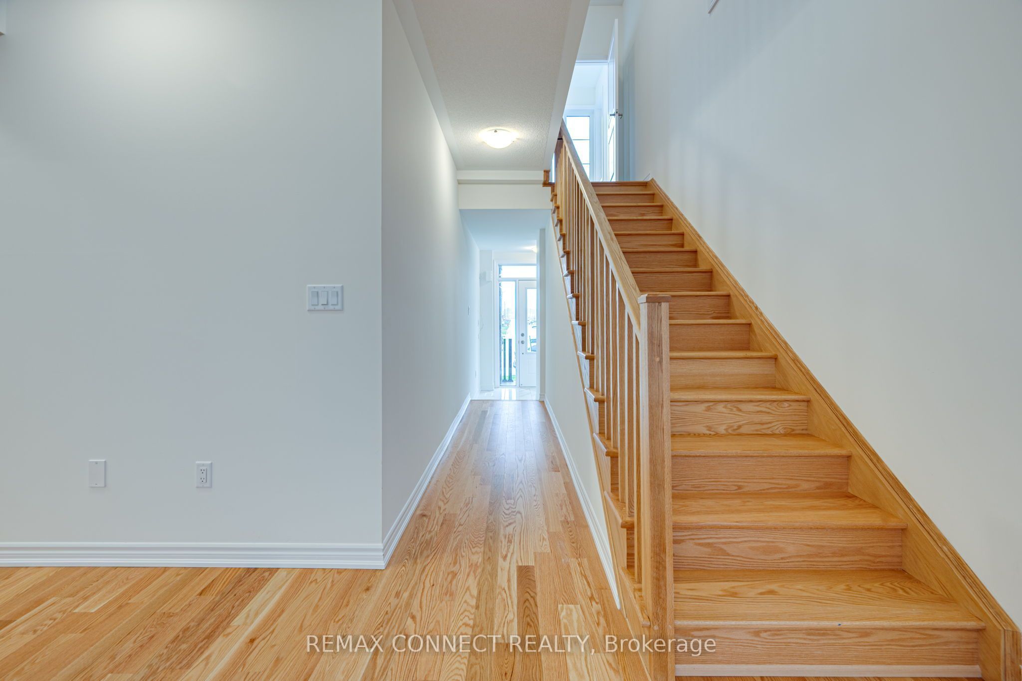 146 Nottingham Road N, Barrie, ON L9J 0L7 photo 4