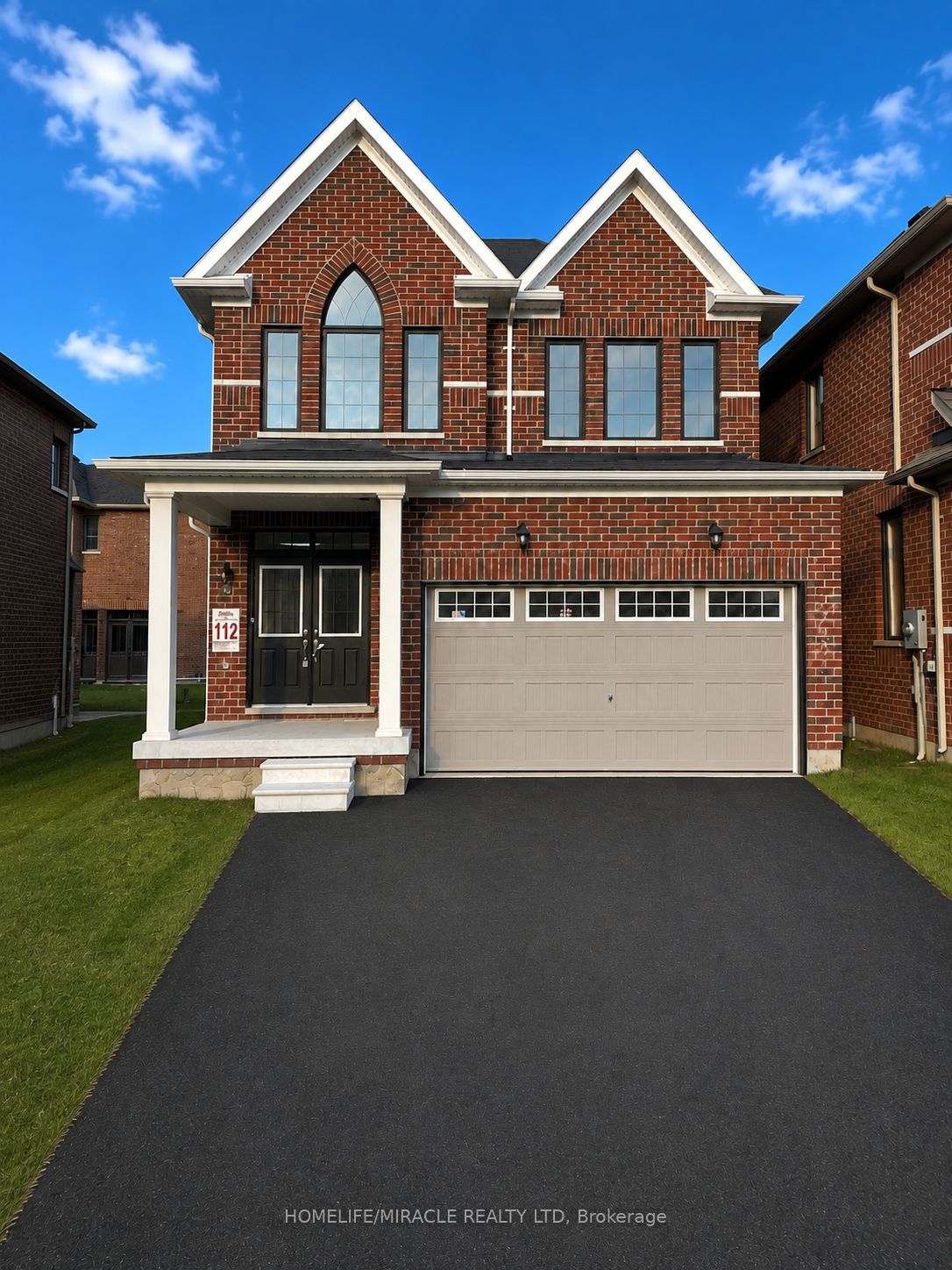 48 Prudhoe Terrace, Barrie, ON L9J 0W2
