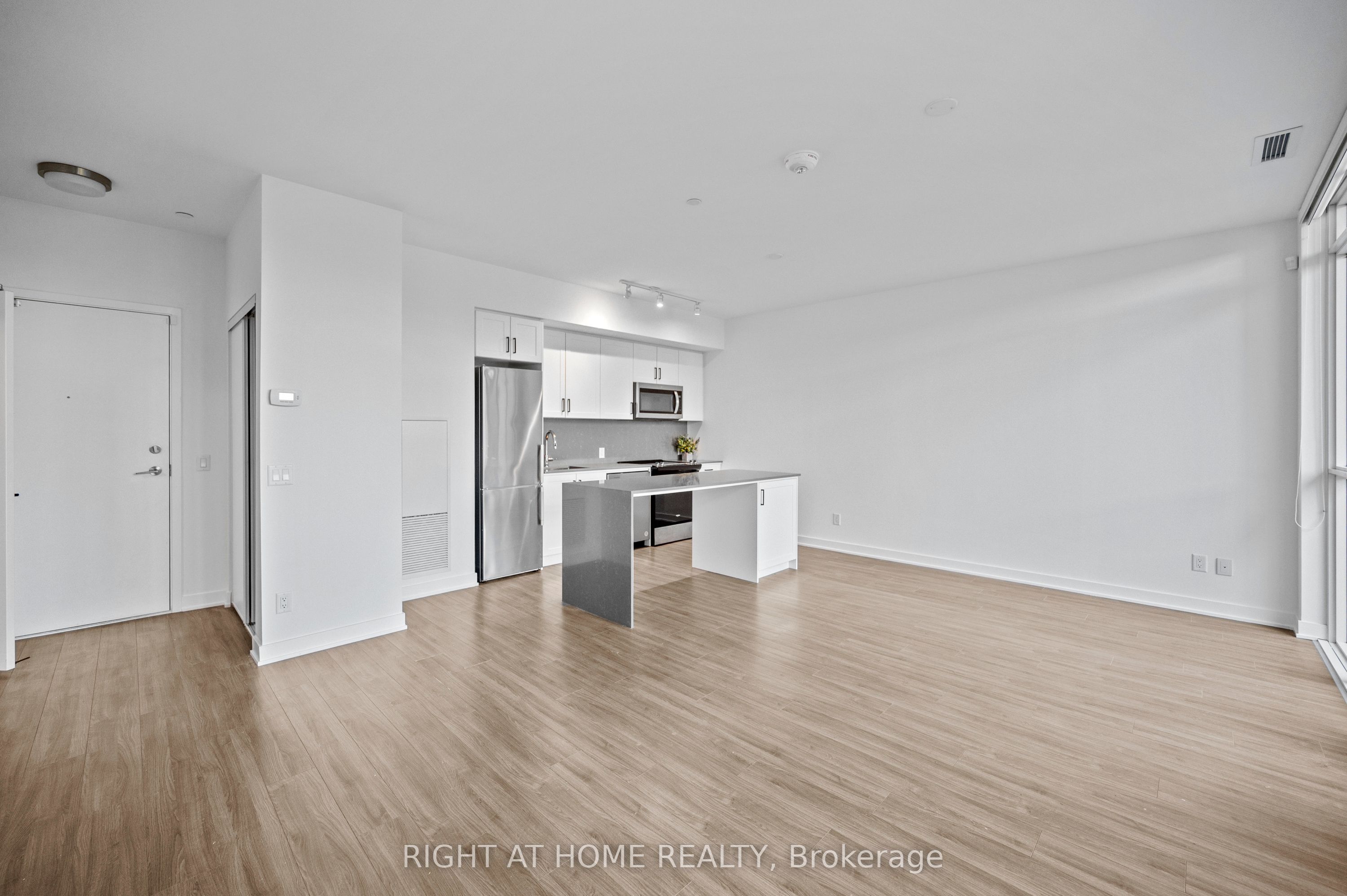 681 Yonge Street 630, Barrie, ON L9J 0K1 photo 5