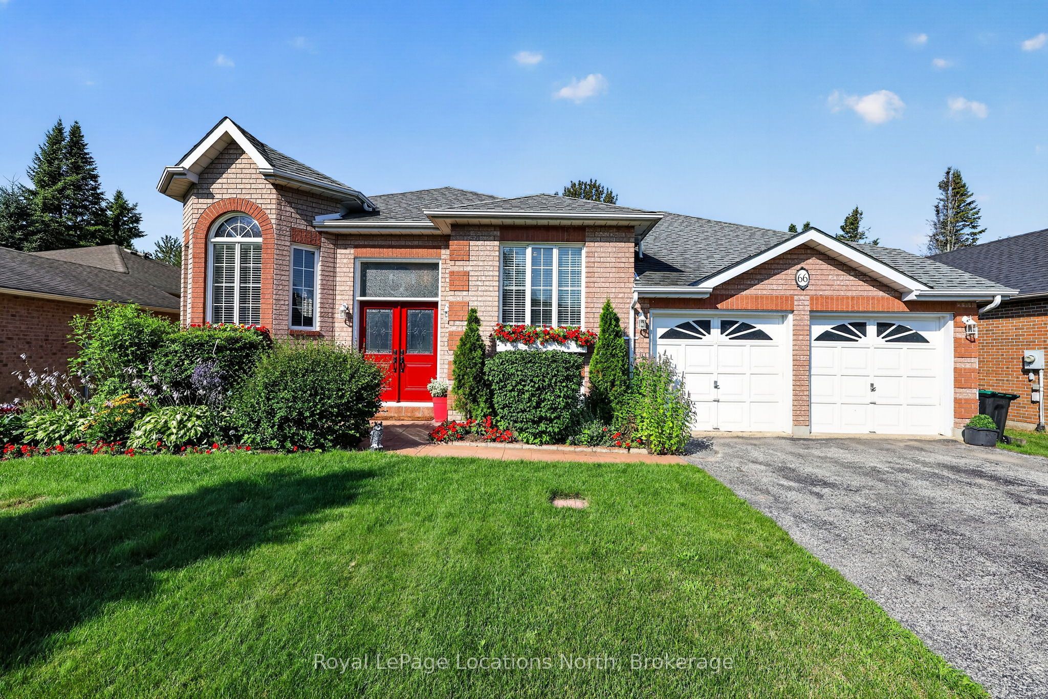 66 Royal Beech Drive, Wasaga Beach, ON L9Z 1H3 photo 3