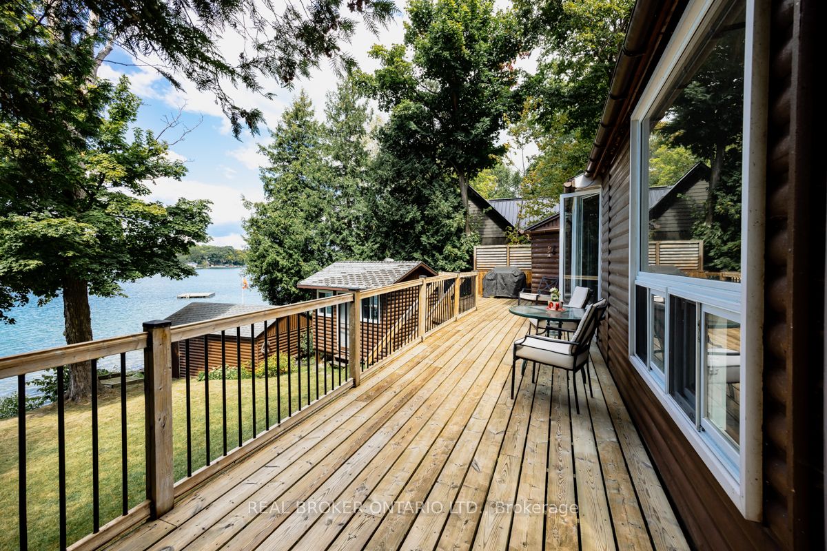 70 Ivy Lane, Orillia, ON L3V 6H1 photo 2