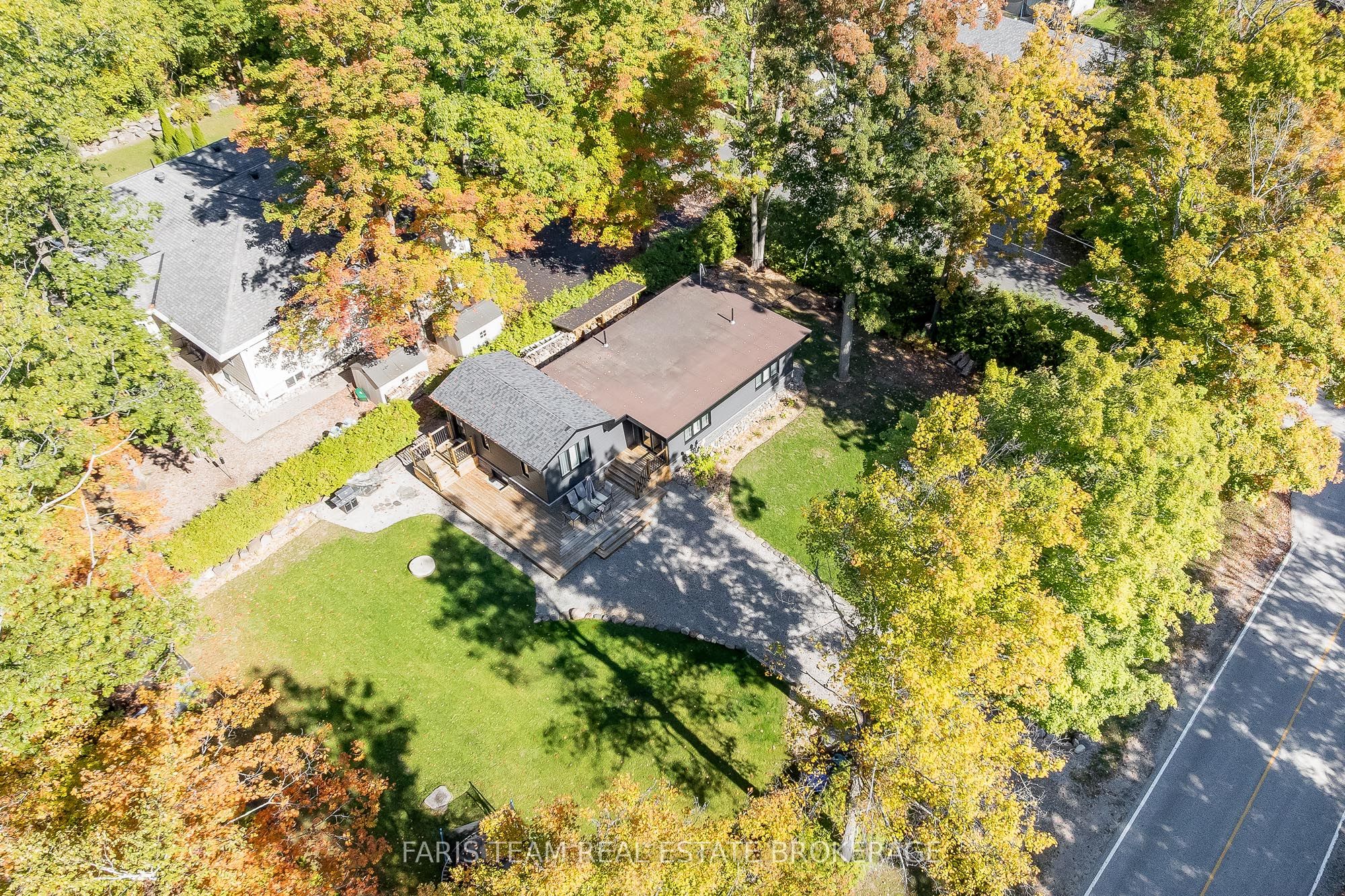 1720 Tay Point Road, Penetanguishene, ON L9M 1X7 photo 2