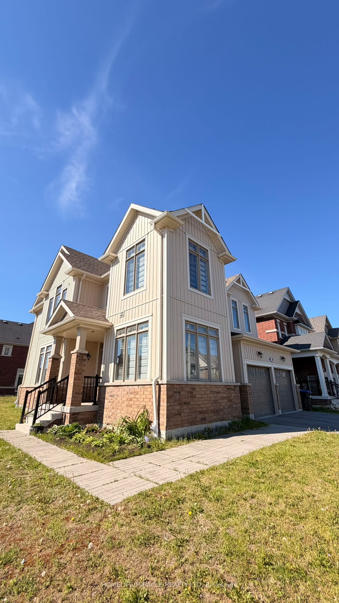 66 Portland Street, Collingwood, ON L9Y 3Z6 photo 3