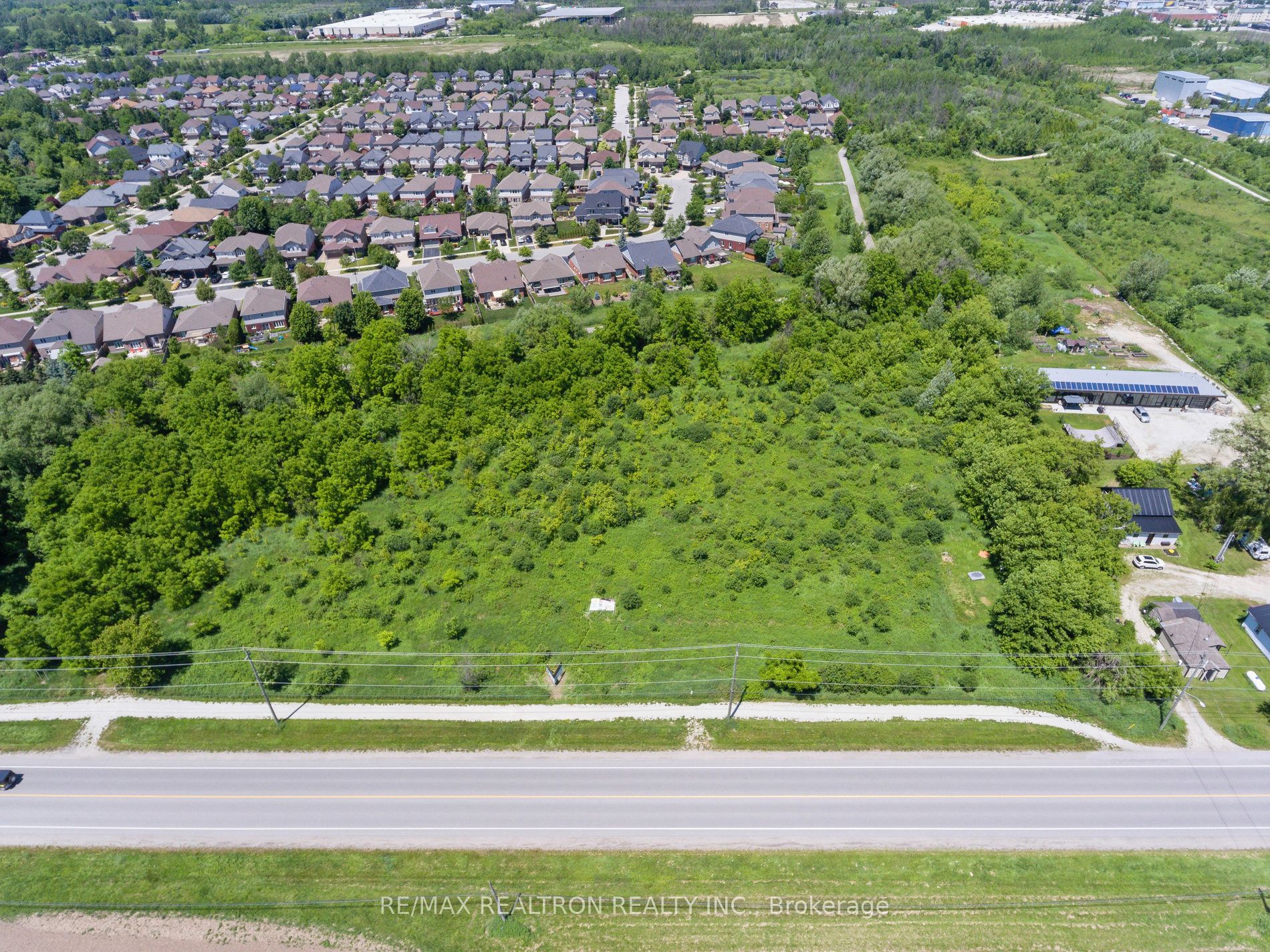 645 Sixth Street, Collingwood, ON L9Y 3Y9