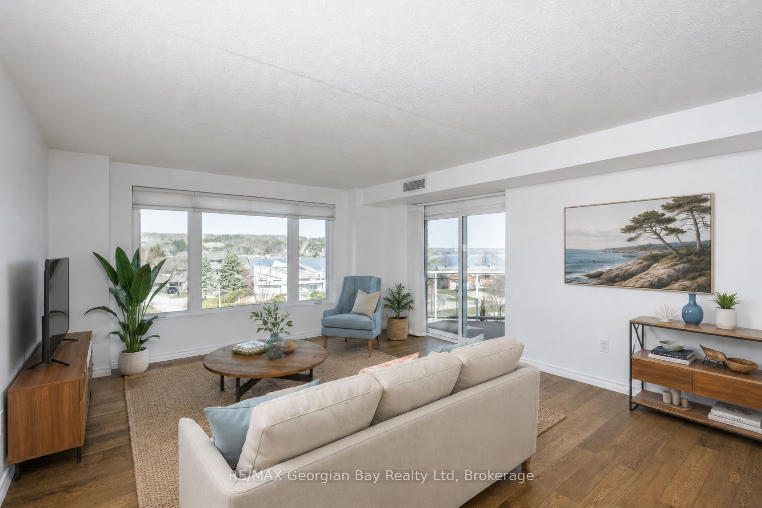 11 Beck Boulevard 404, Penetanguishene, ON L9M 2G1 photo 4