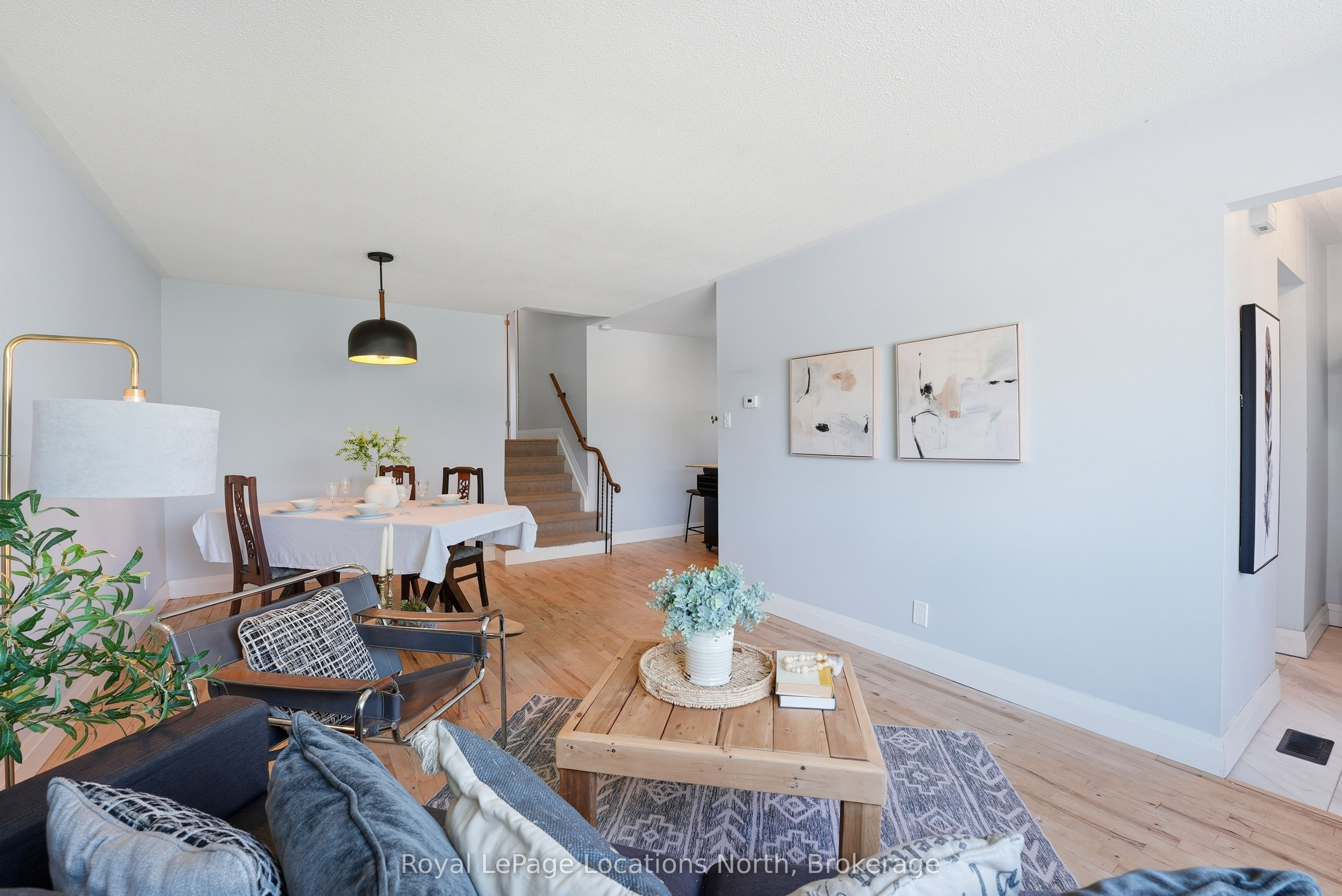 32 Courtice Crescent, Collingwood, ON L9Y 4G1 photo 3