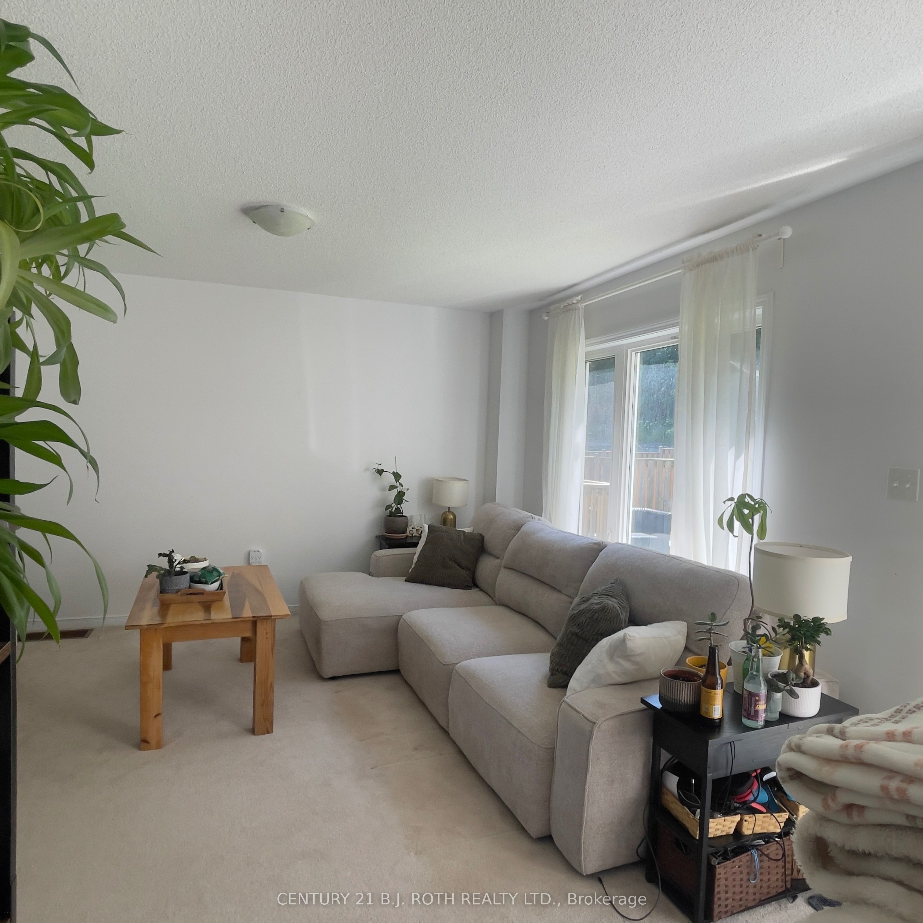 131 Franks Way, Barrie, ON L4N 3J1 photo 3