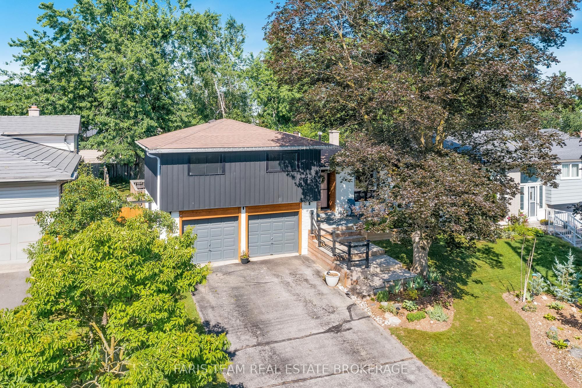 20 Carol Road, Barrie, ON L4N 3P5 photo 2