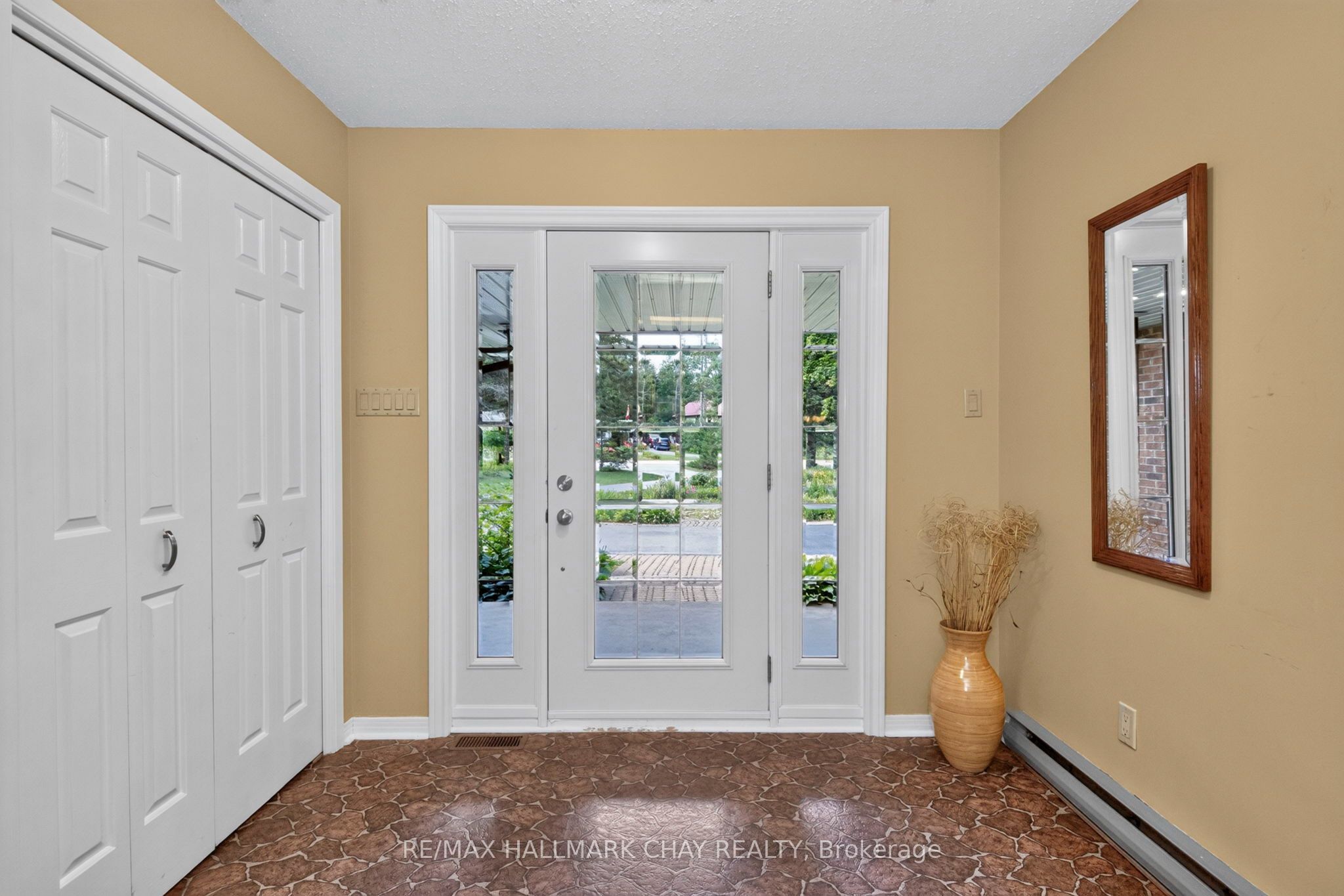 75 Cathedral Pines Road, Oro-Medonte, ON L4M 4Y8 photo 4
