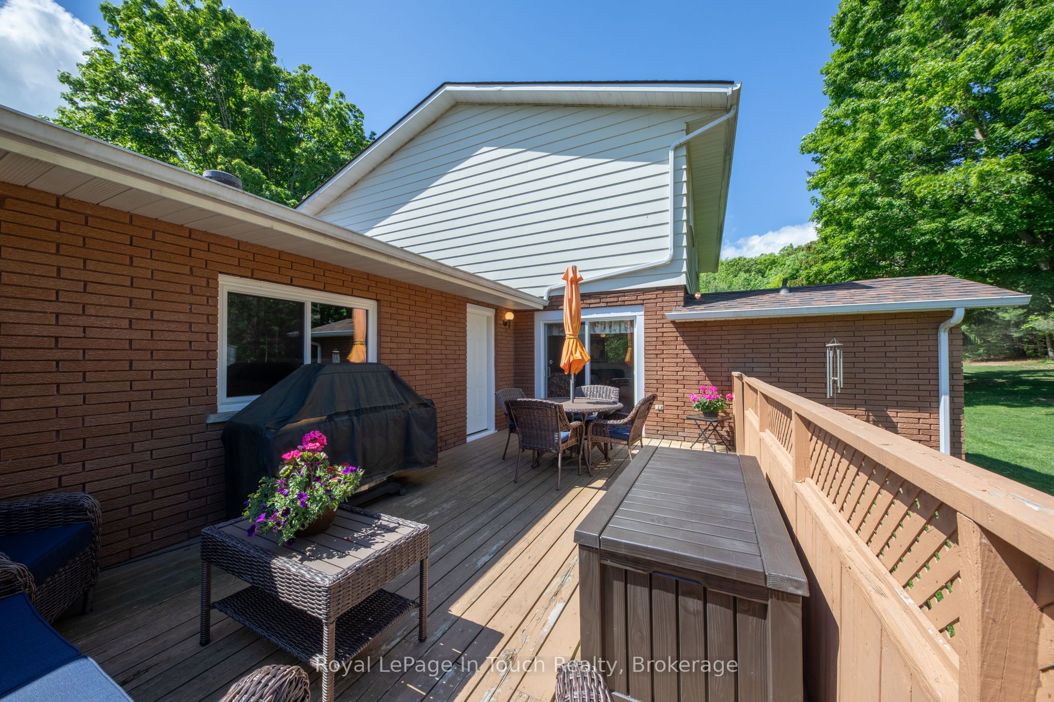 756 Champlain Road, Tiny, ON L9M 0C2 photo 5