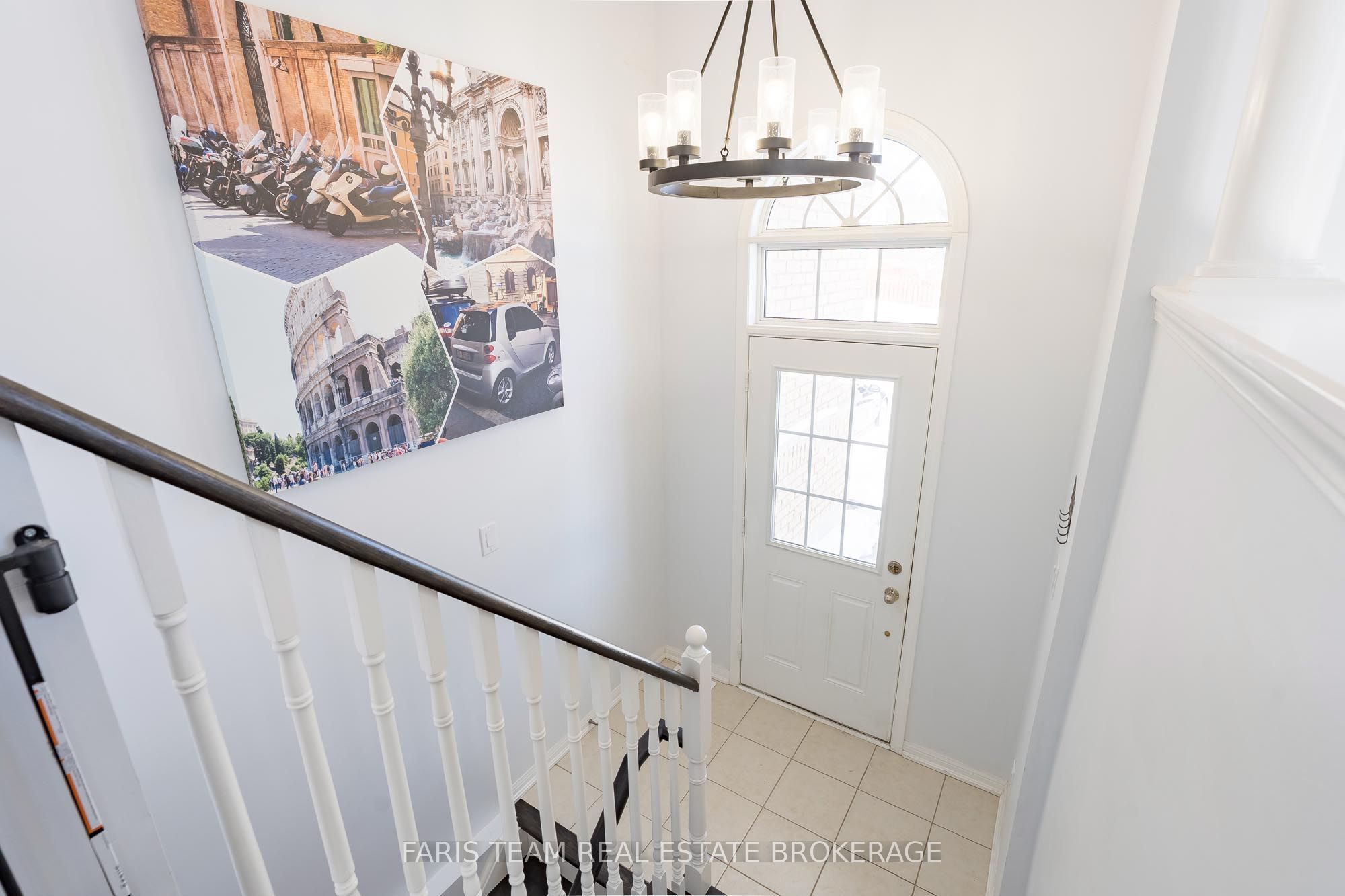 92 Wesley Avenue, Wasaga Beach, ON L9Z 0B9 photo 5