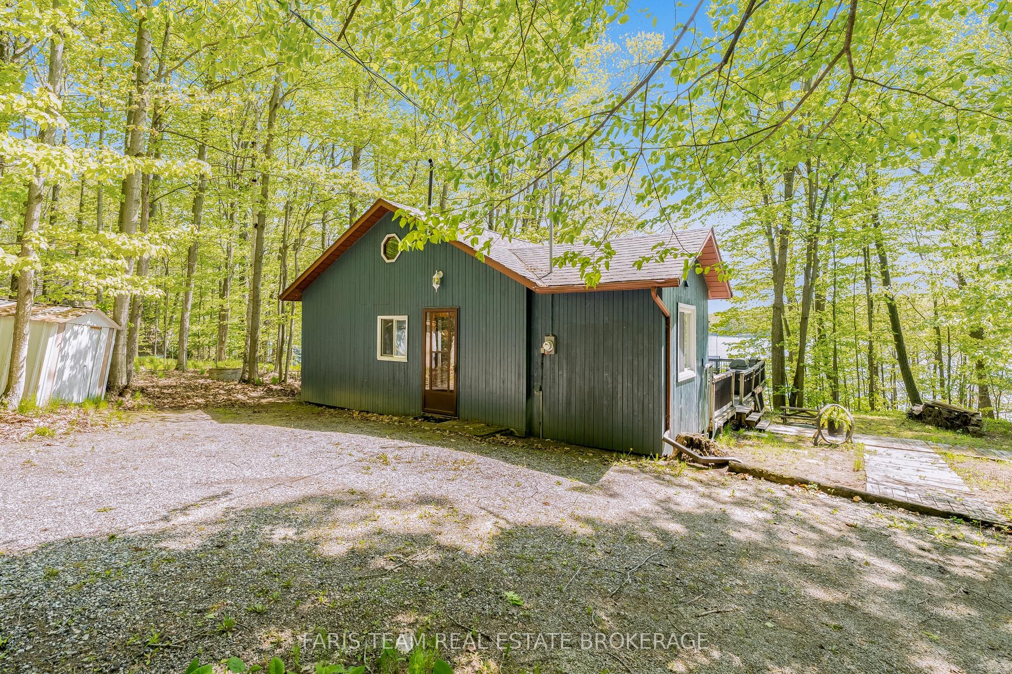 112 Farlain Lake Road E, Tiny, ON L9M 0B5 photo 3