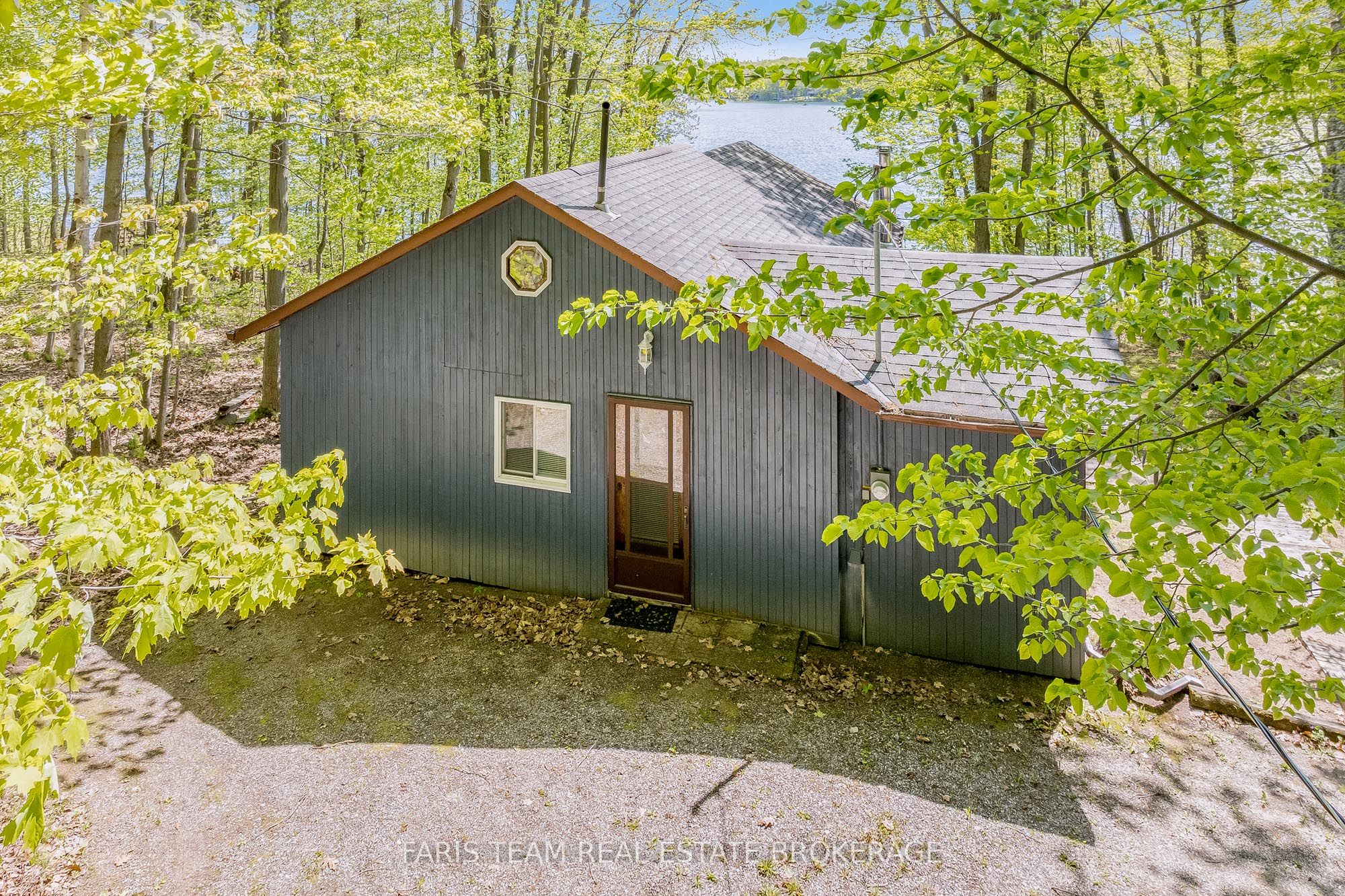 112 Farlain Lake Road E, Tiny, ON L9M 0B5 photo 4
