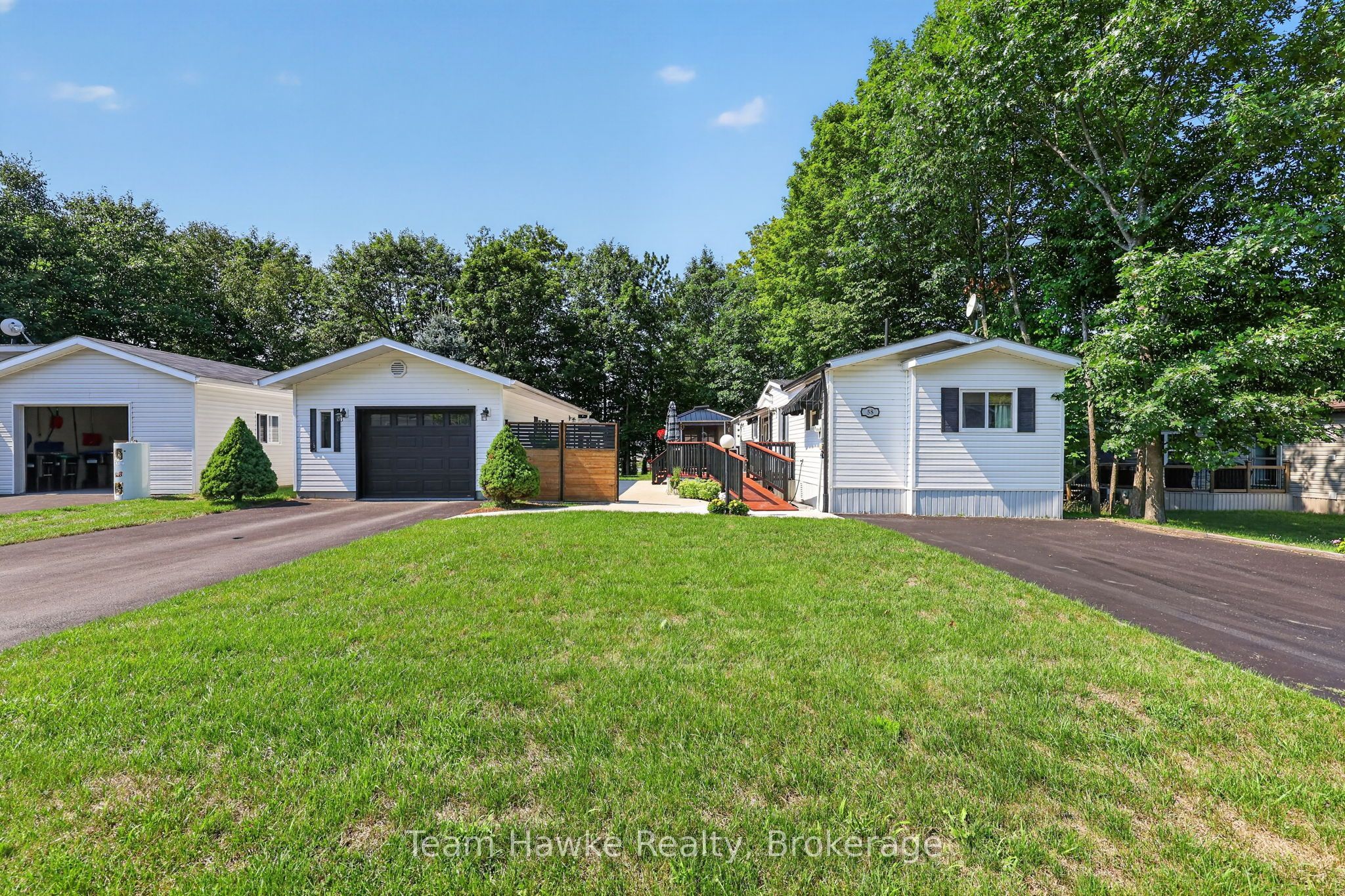 5411 Elliott Side Road 58, Tay, ON L4R 4K3 photo 2