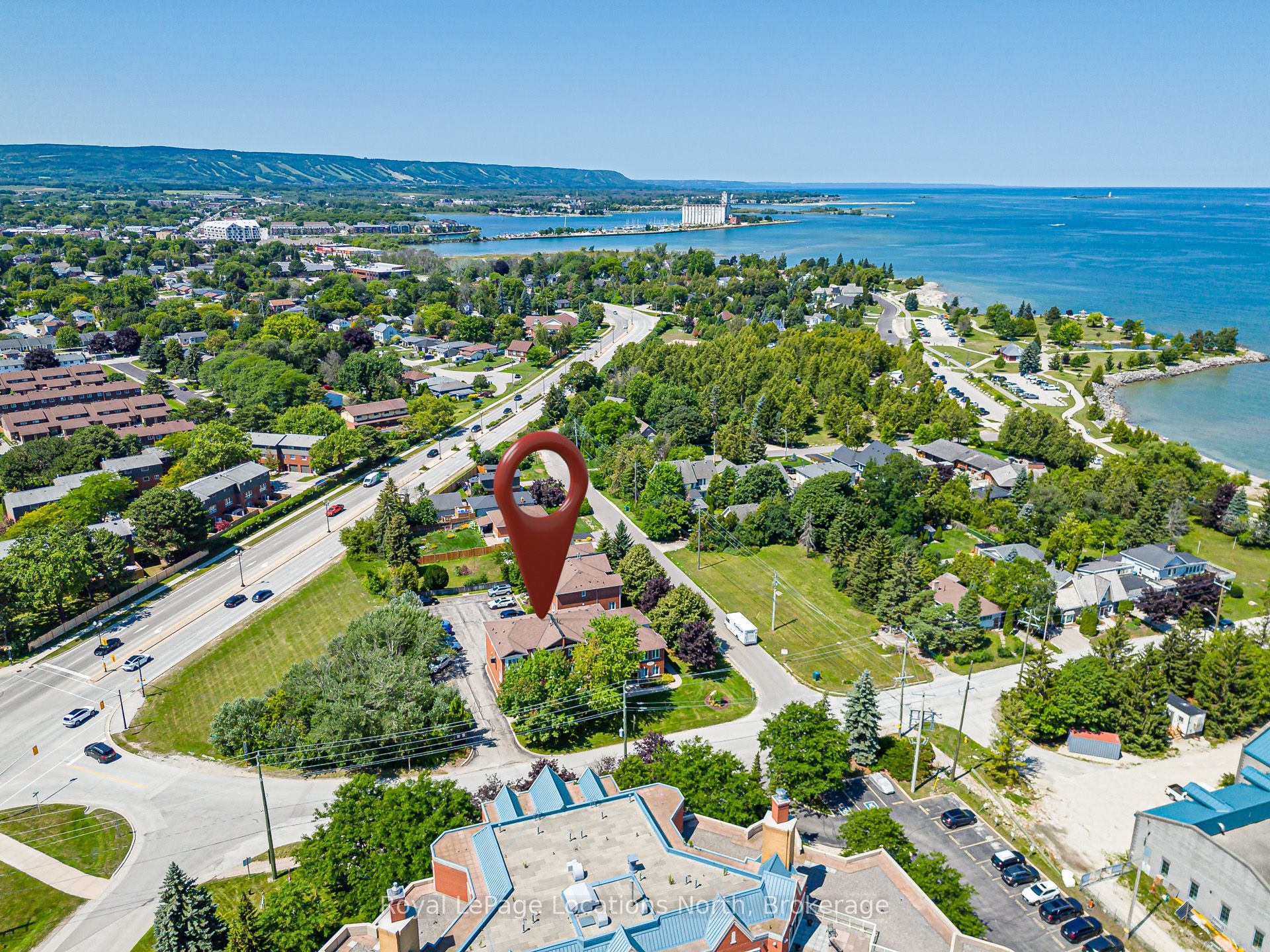 13 Raglan Street 27, Collingwood, ON L9Y 5J5