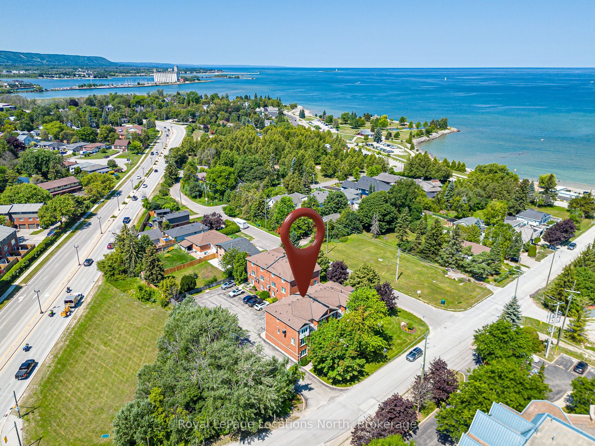 13 Raglan Street 27, Collingwood, ON L9Y 5J5 photo 3