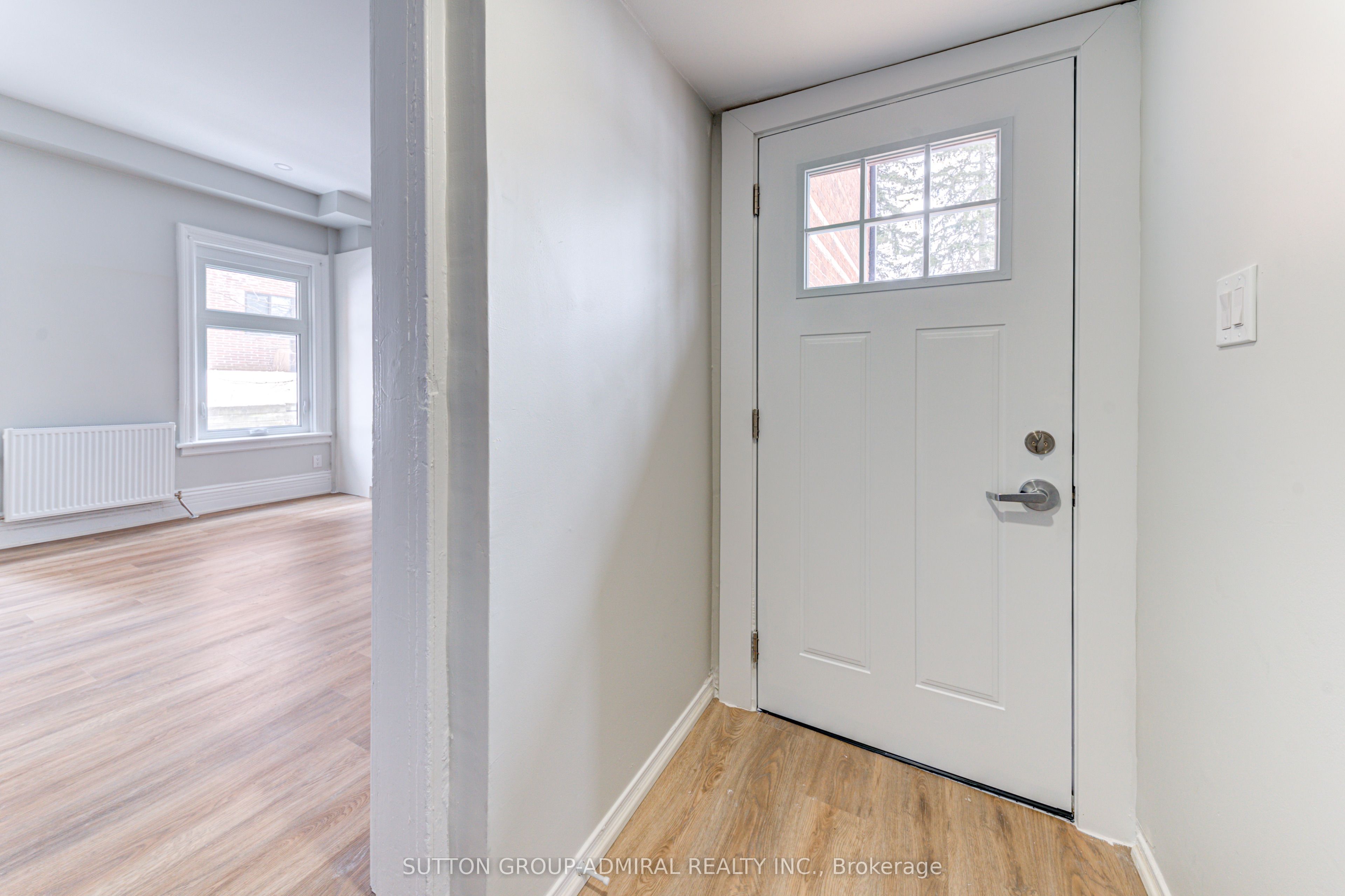 167 Collier Street 3, Barrie, ON L4M 1H6 photo 4