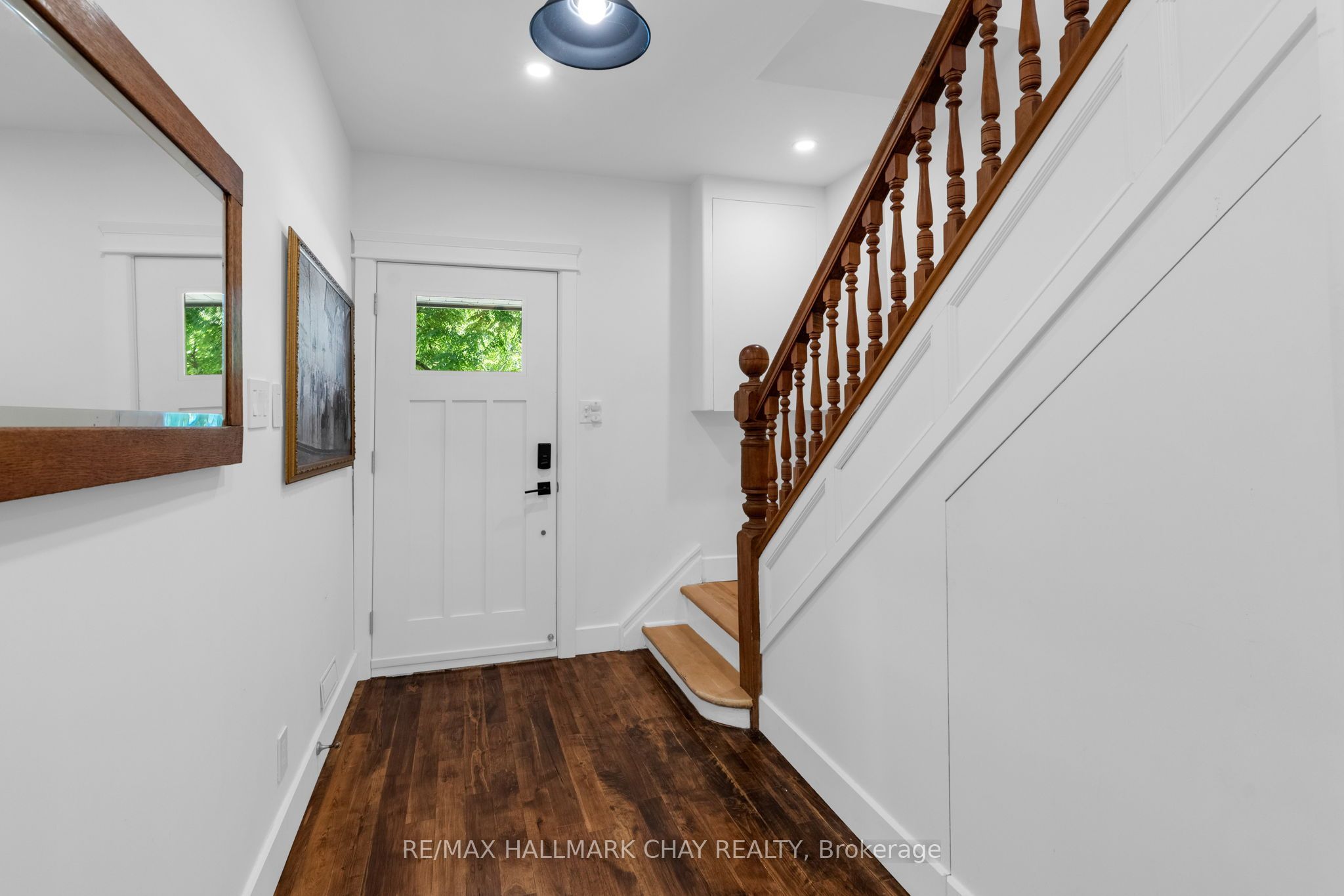 26 Edward Street W, Clearview, ON L0M 1G0 photo 4