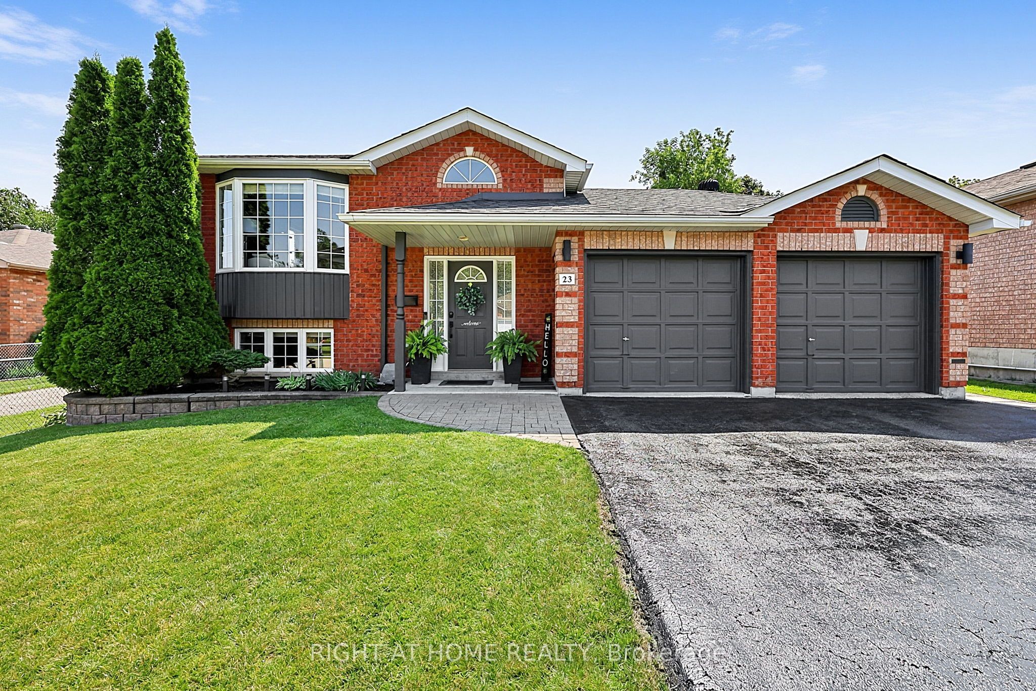 23 Osprey Ridge Road, Barrie, ON L4M 6P2 photo 2
