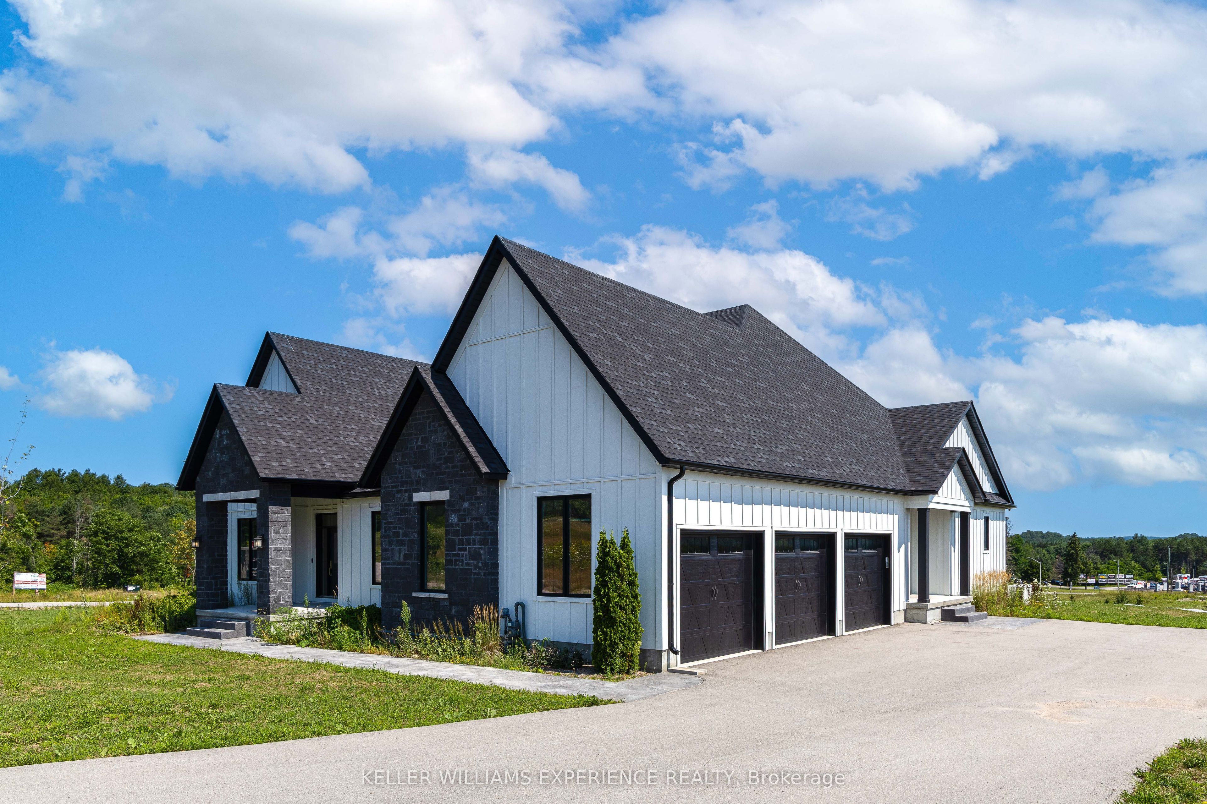 96 Waverley Heights, Tay, ON L0L 1P0