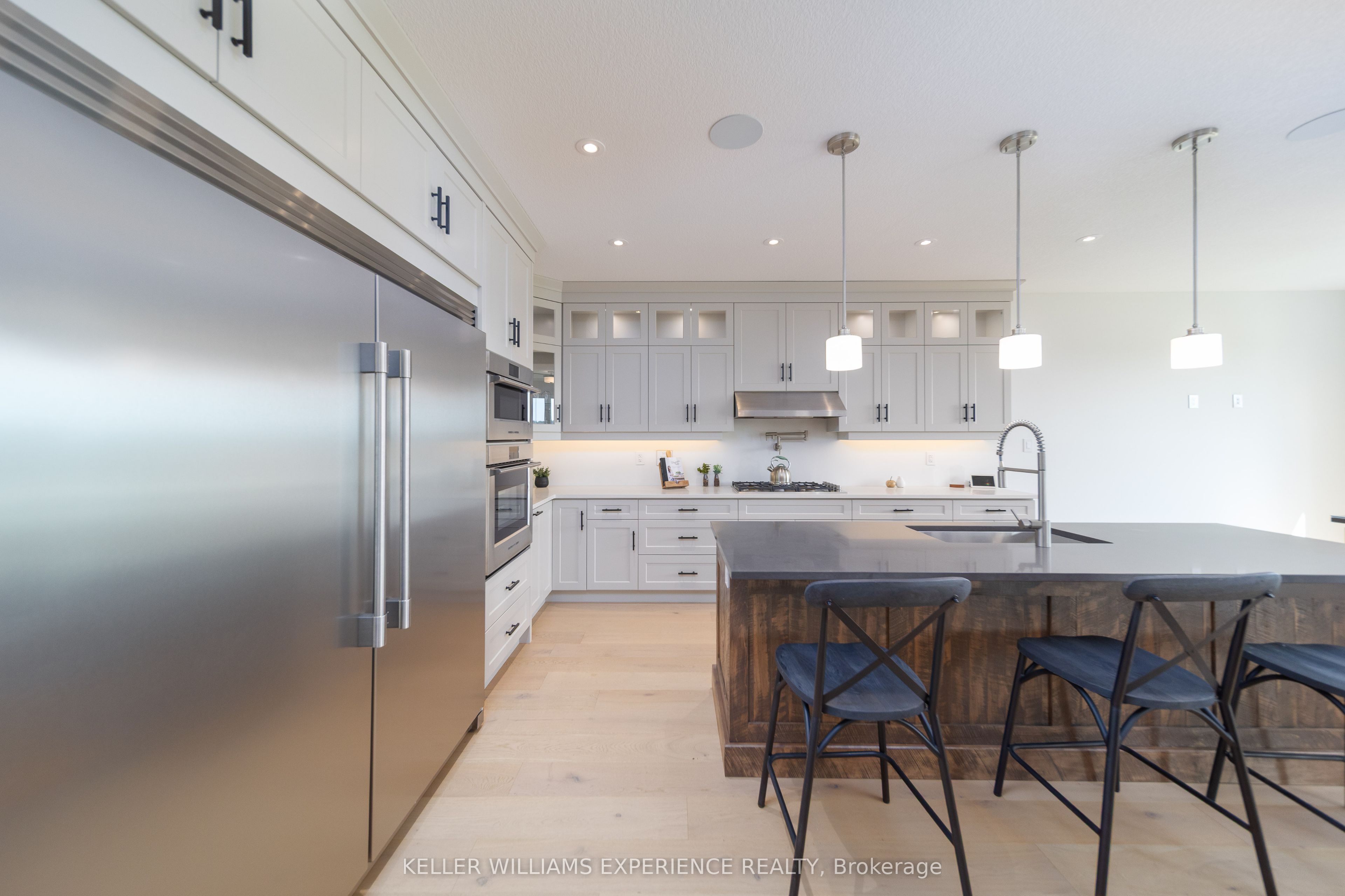 96 Waverley Heights, Tay, ON L0L 1P0 photo 3