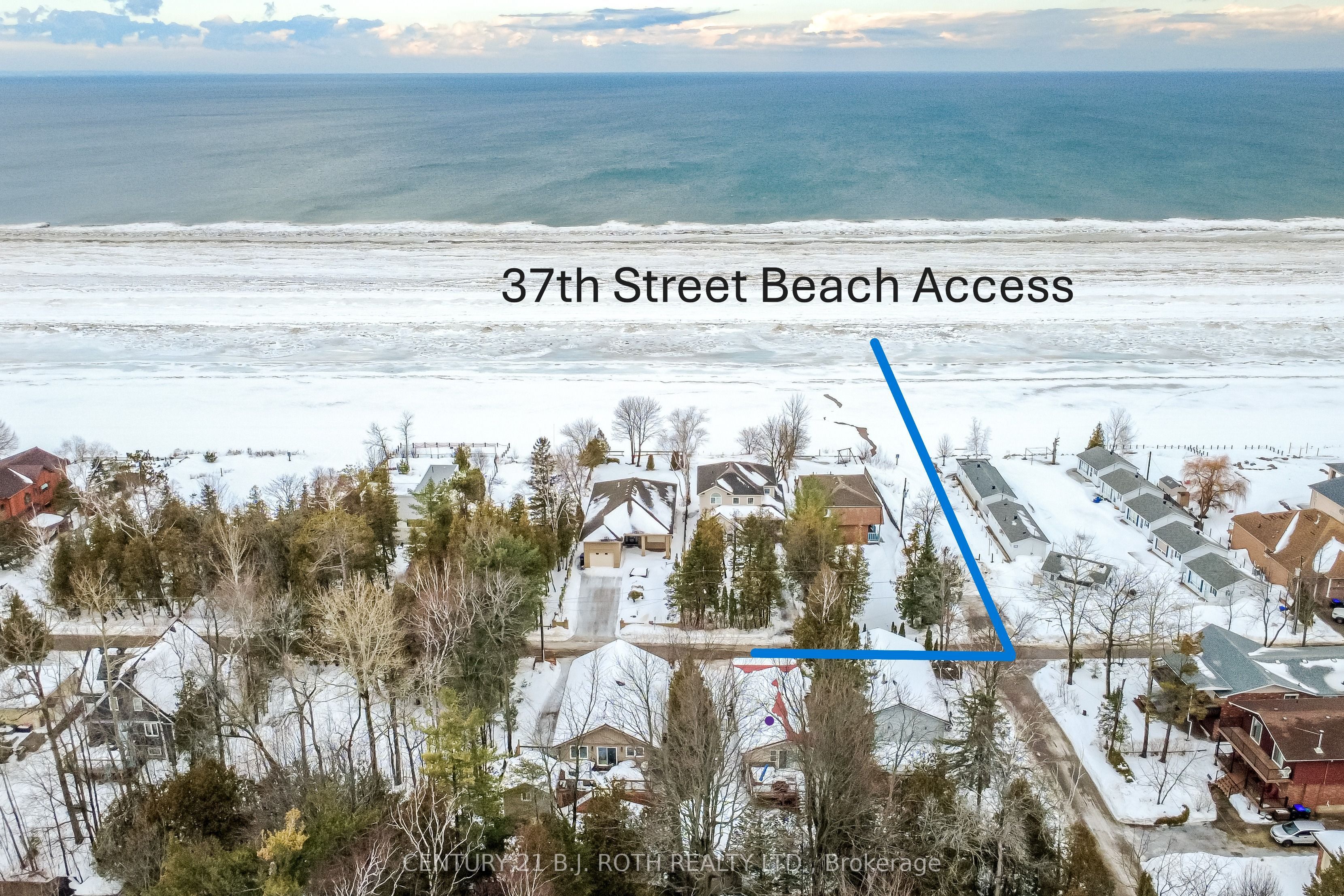 991 Shore Lane, Wasaga Beach, ON L9Z 2B4 photo 2