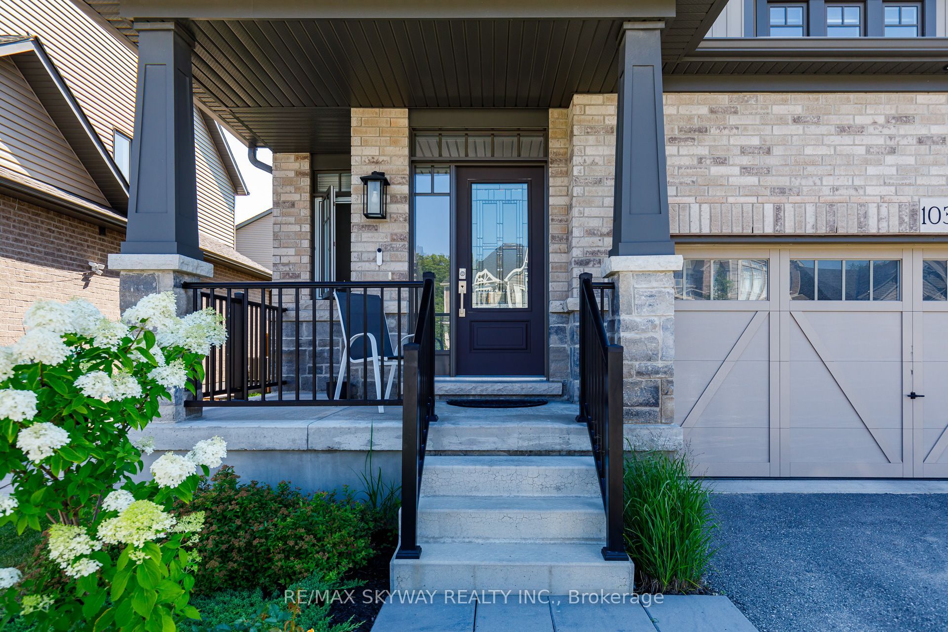 103 Plewes Drive W, Collingwood, ON L9Y 3B7 photo 4