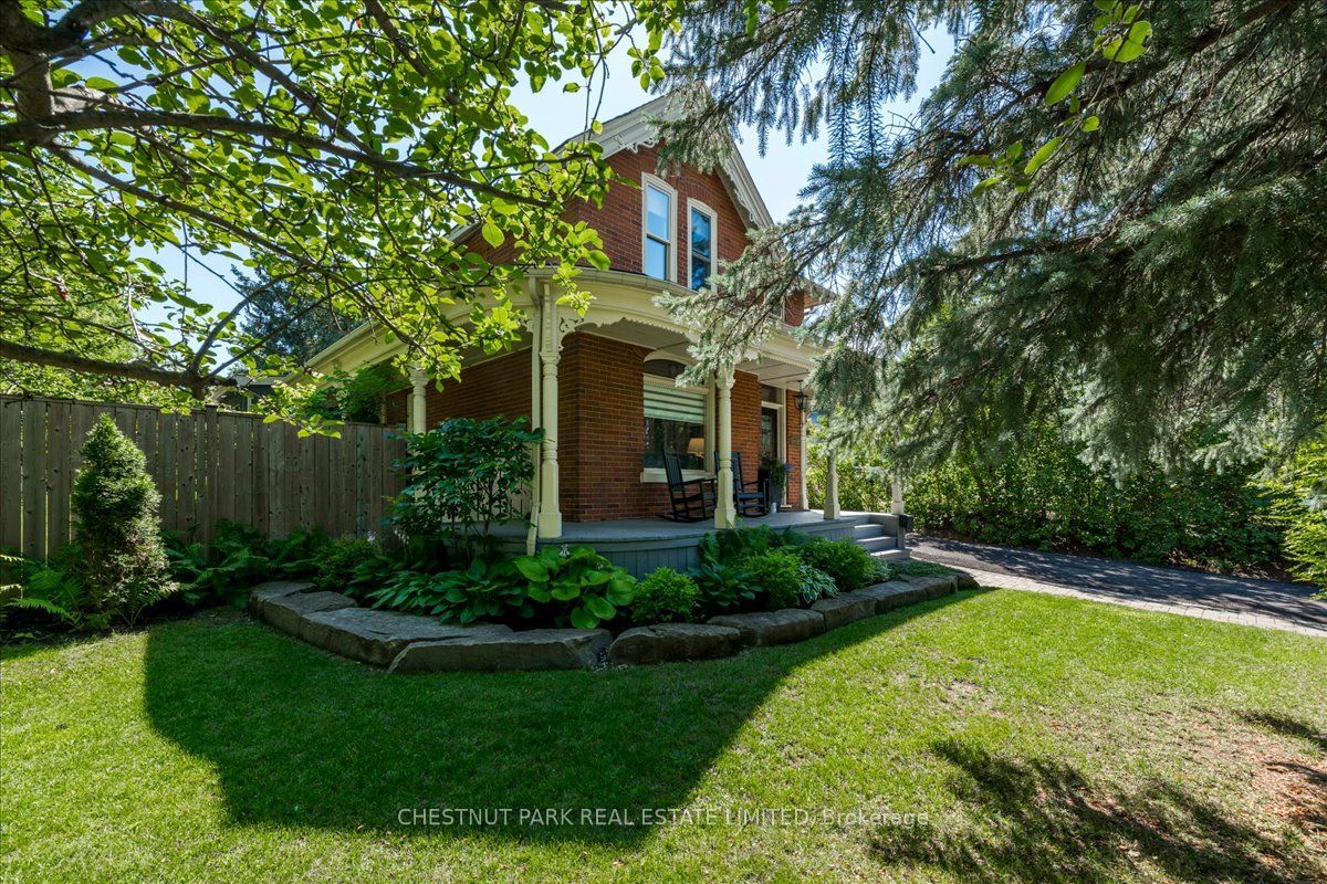 72 Burton Avenue, Barrie, ON L4N 2R6 photo 2