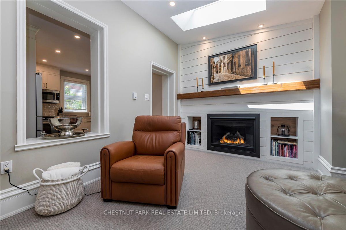 72 Burton Avenue, Barrie, ON L4N 2R6 photo 5