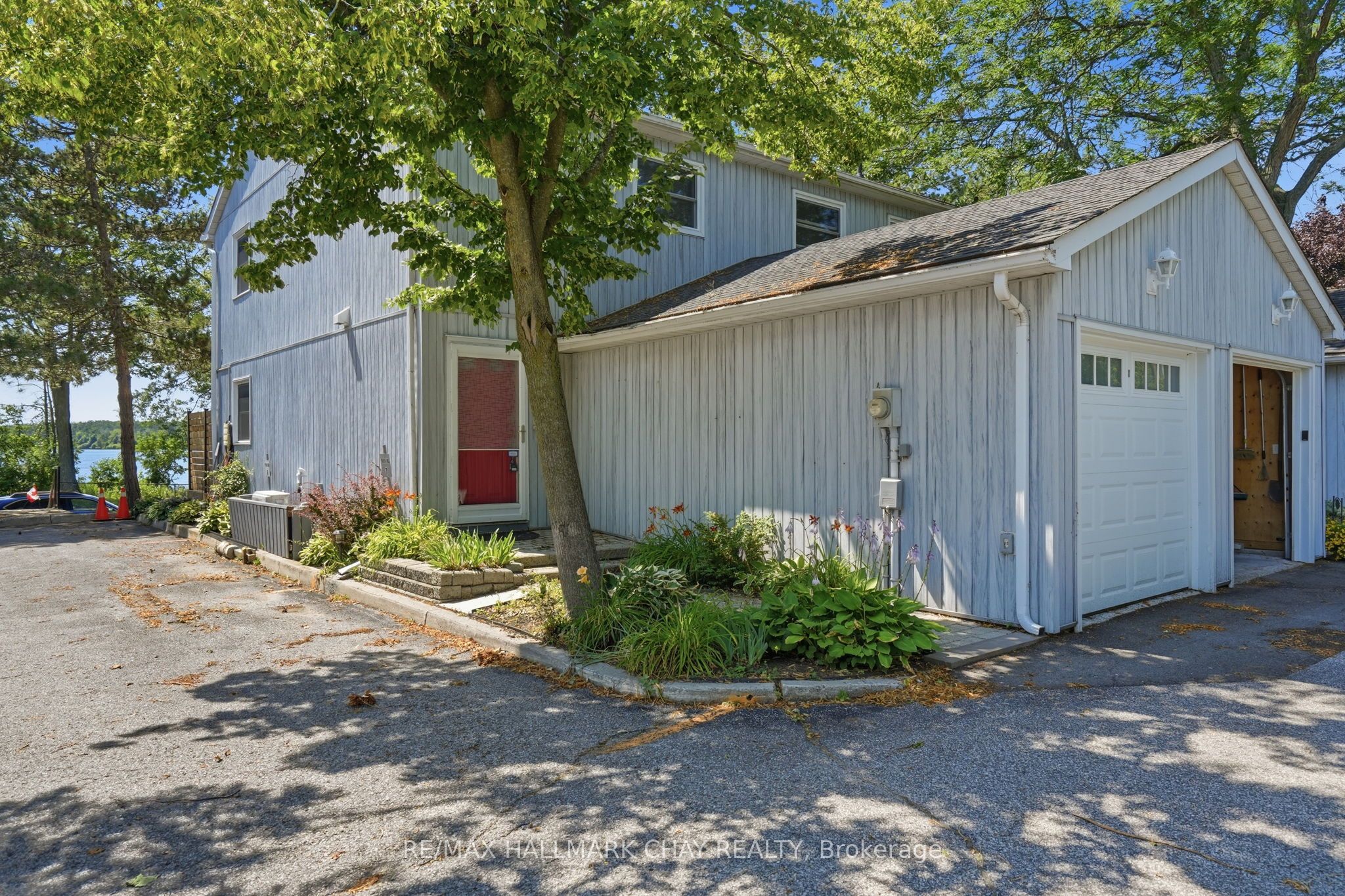 1 Olive Crescent 4, Orillia, ON L3V 7N5 photo 4