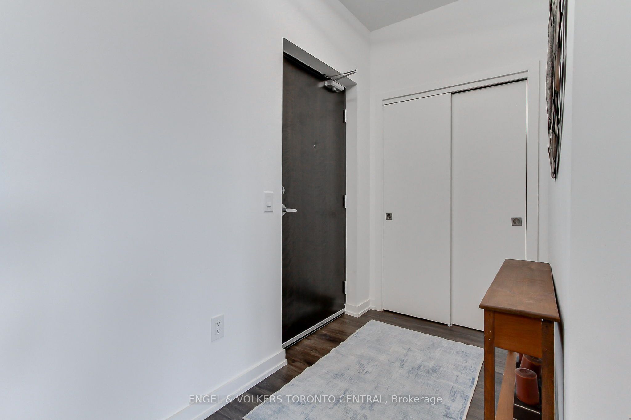 430 ESSA Road 418, Barrie, ON L9J 0M1 photo 4