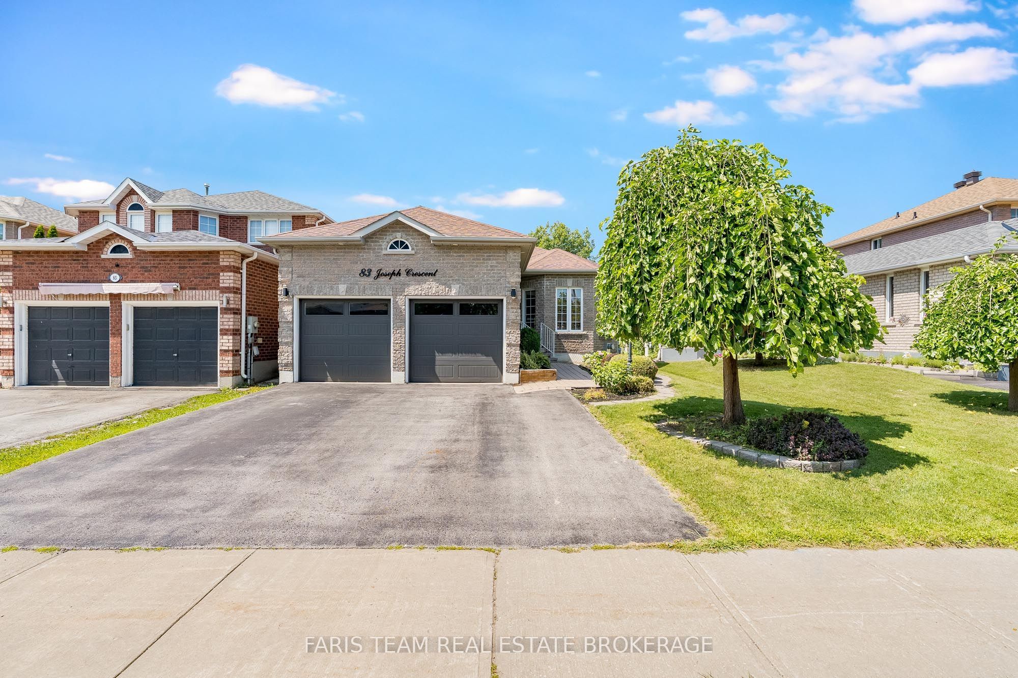 83 Joseph Crescent, Barrie, ON L4N 0Y2
