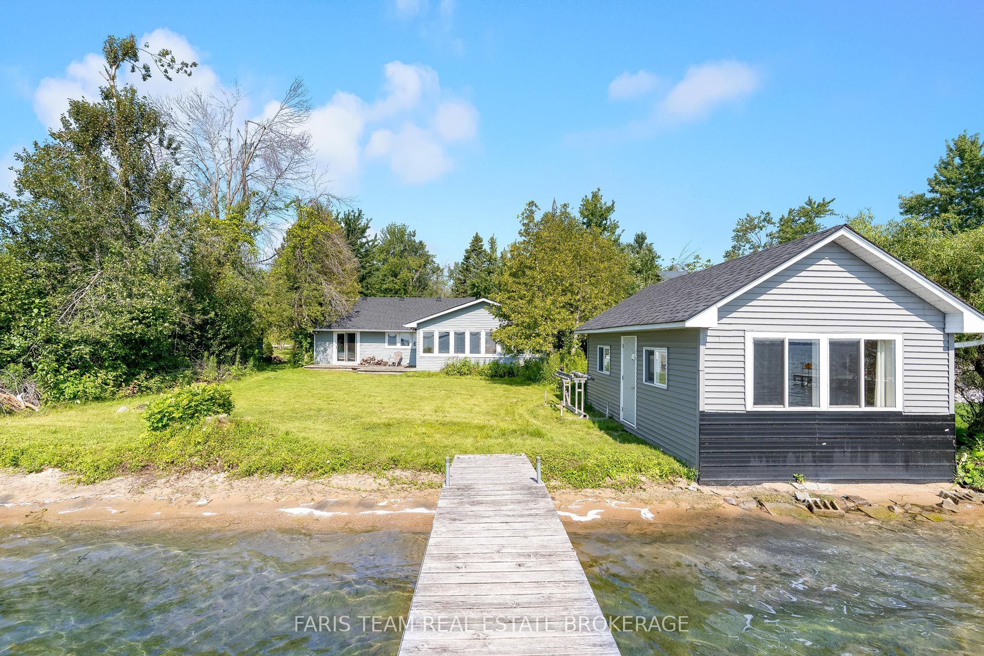 1467 Cunningham Crescent, Severn, ON L3V 6H3