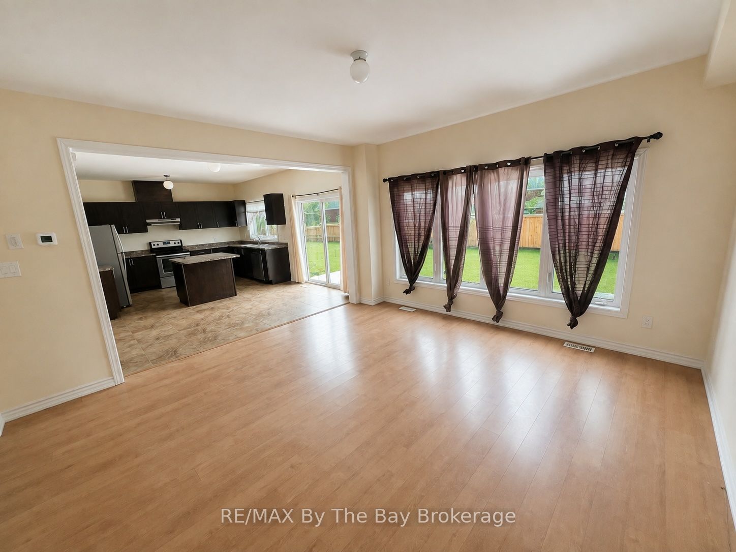 152 Allegra Drive, Wasaga Beach, ON L9Z 1P0 photo 2