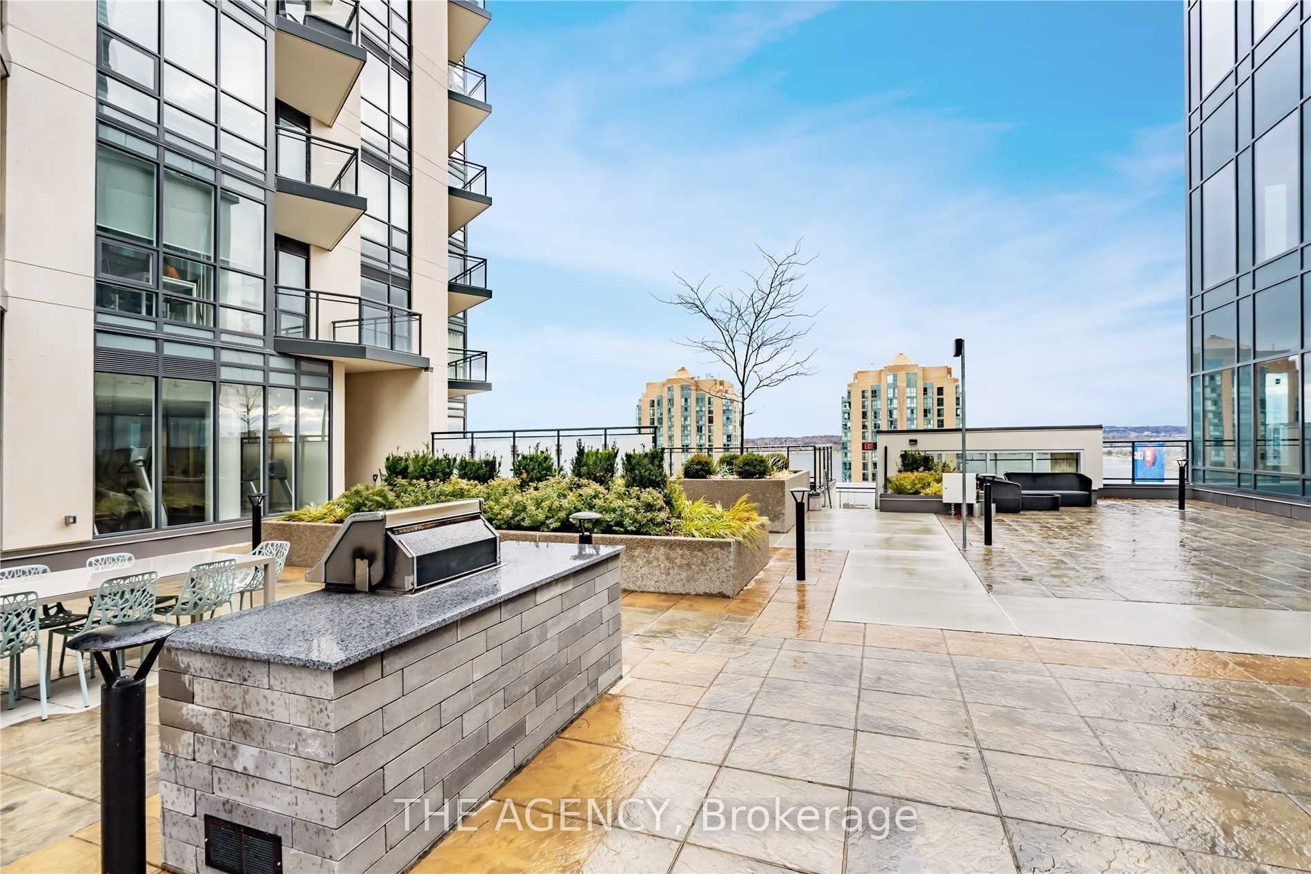 111 Worsley Street 611, Barrie, ON L4M 1M1 photo 3