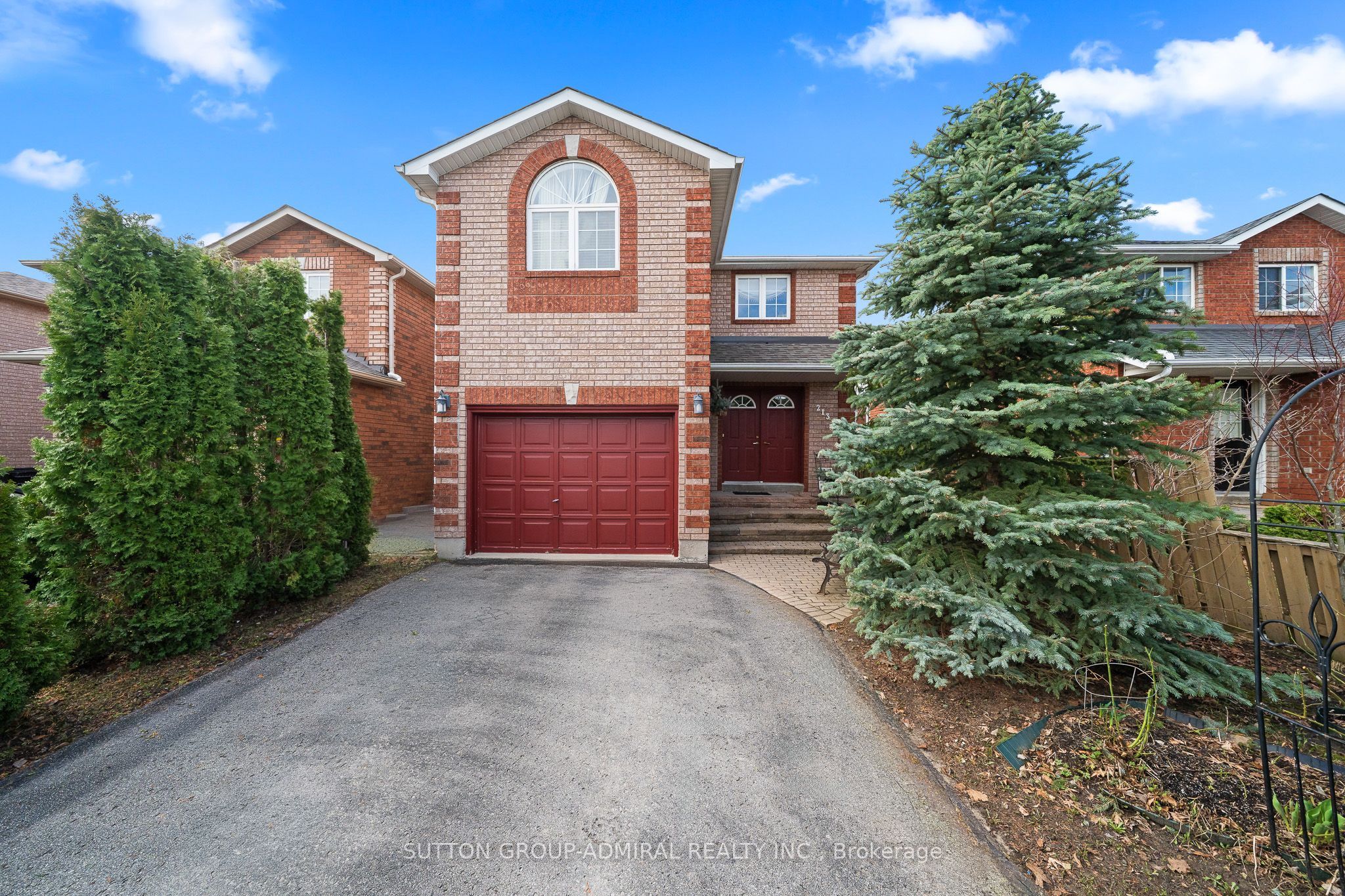 213 Tunbridge Road, Barrie, ON L4M 6R6 photo 2