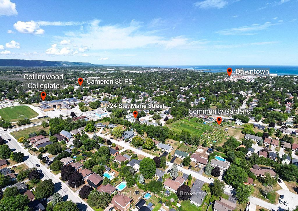 724 Ste Marie Street, Collingwood, ON L9Y 4T5 photo 2