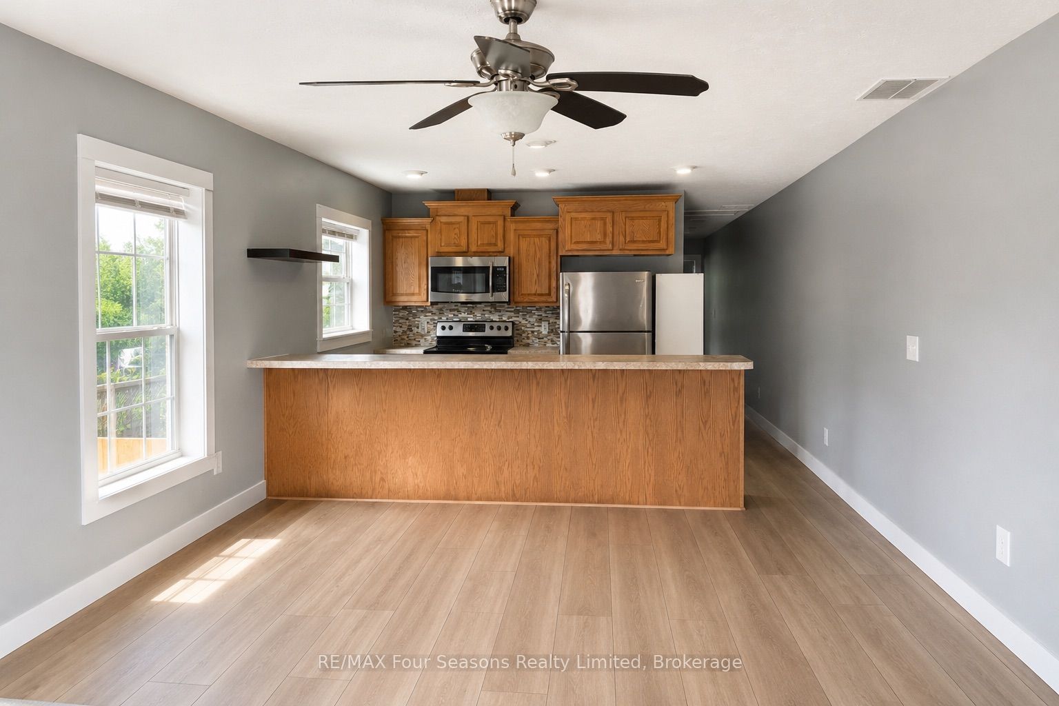 128 Spruce Street 130, Collingwood, ON L9Y 3G7 photo 3