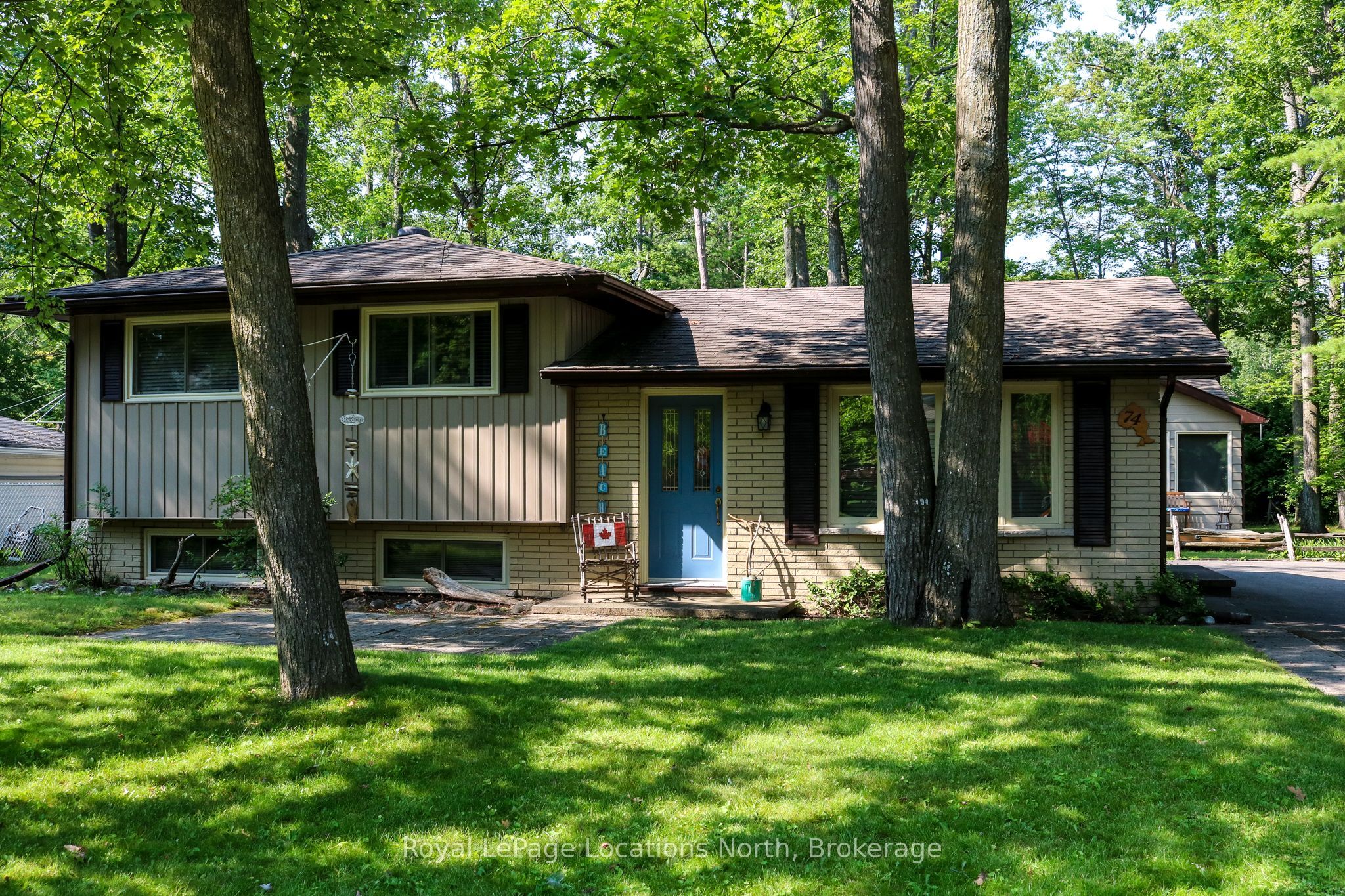 74 27th Street N, Wasaga Beach, ON L9Z 2E5 photo 3