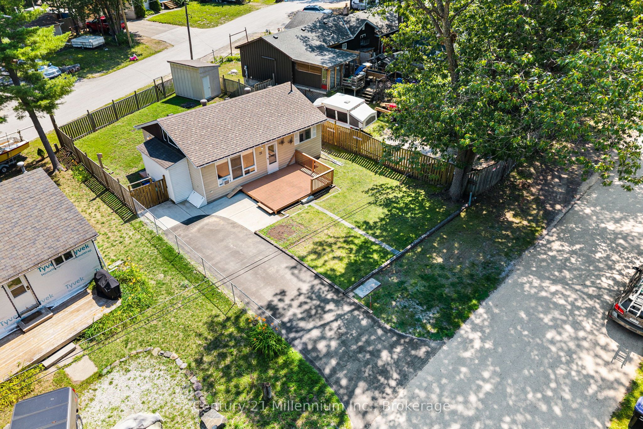 25 Glendale Avenue, Wasaga Beach, ON L9Z 2T1 photo 3