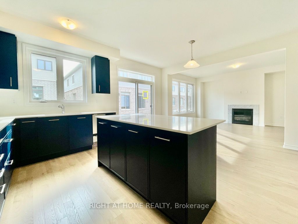 64 Gemini Drive, Barrie, ON L9J 0P8 photo 4