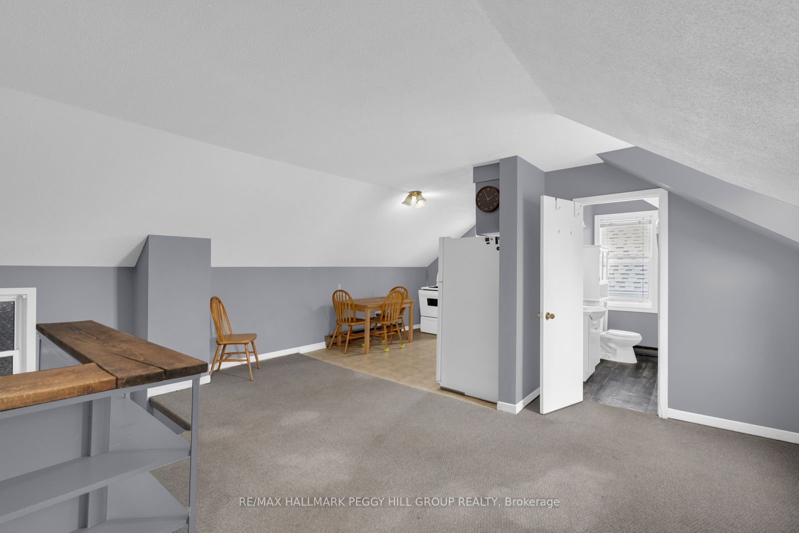 246 Mary Street, Orillia, ON L3V 3E6 photo 3