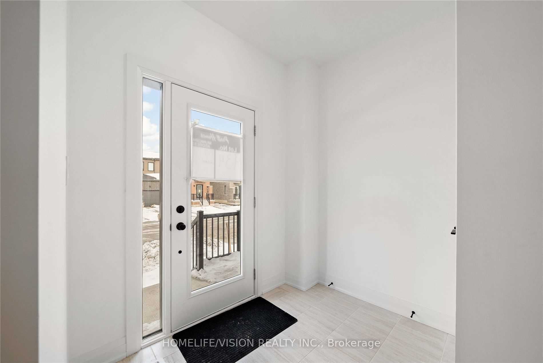 153 Gateland Drive, Barrie, ON L9J 0M5 photo 3