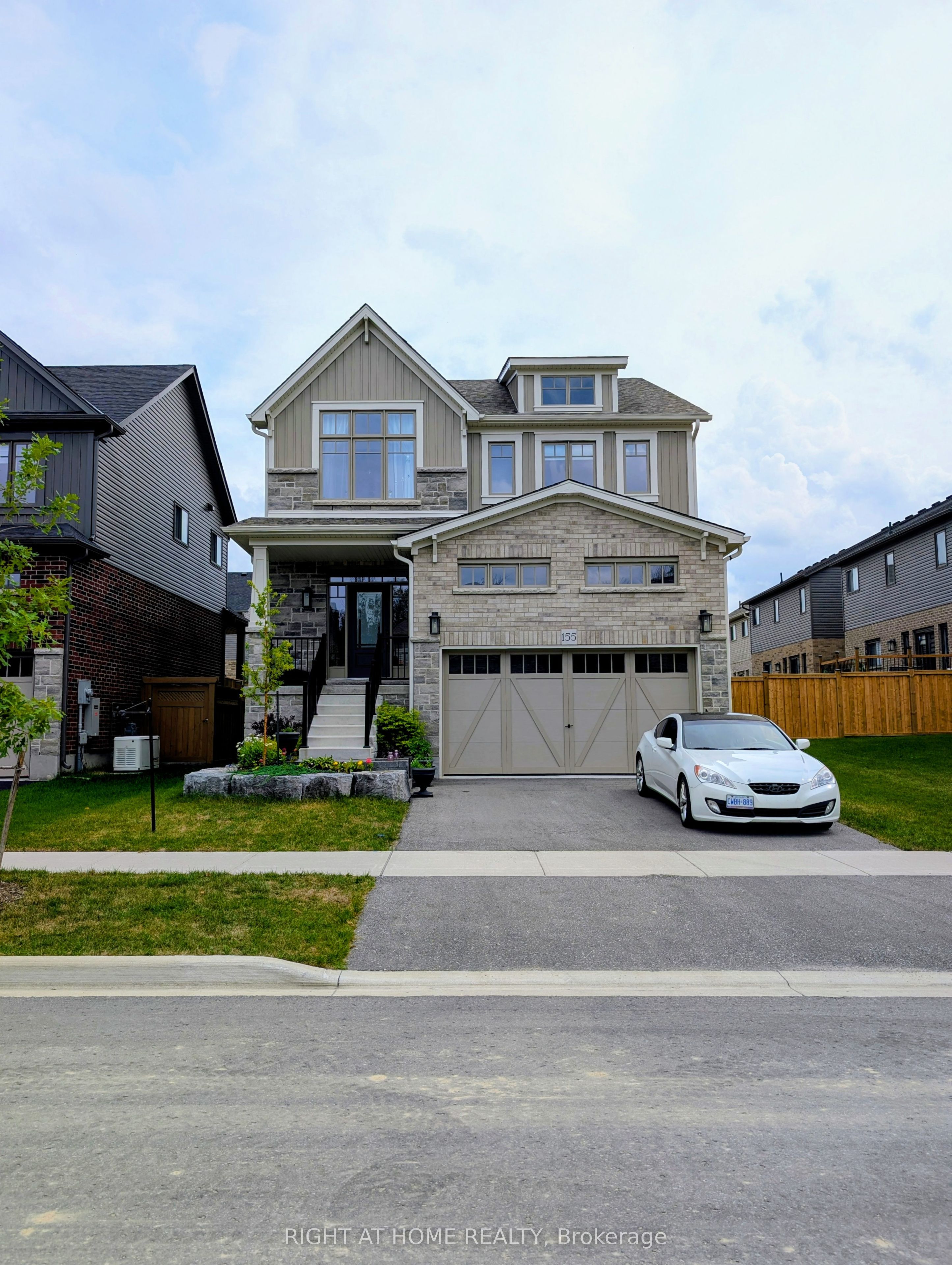 155 Plewes Drive, Collingwood, ON L9Y 5M5 photo 2