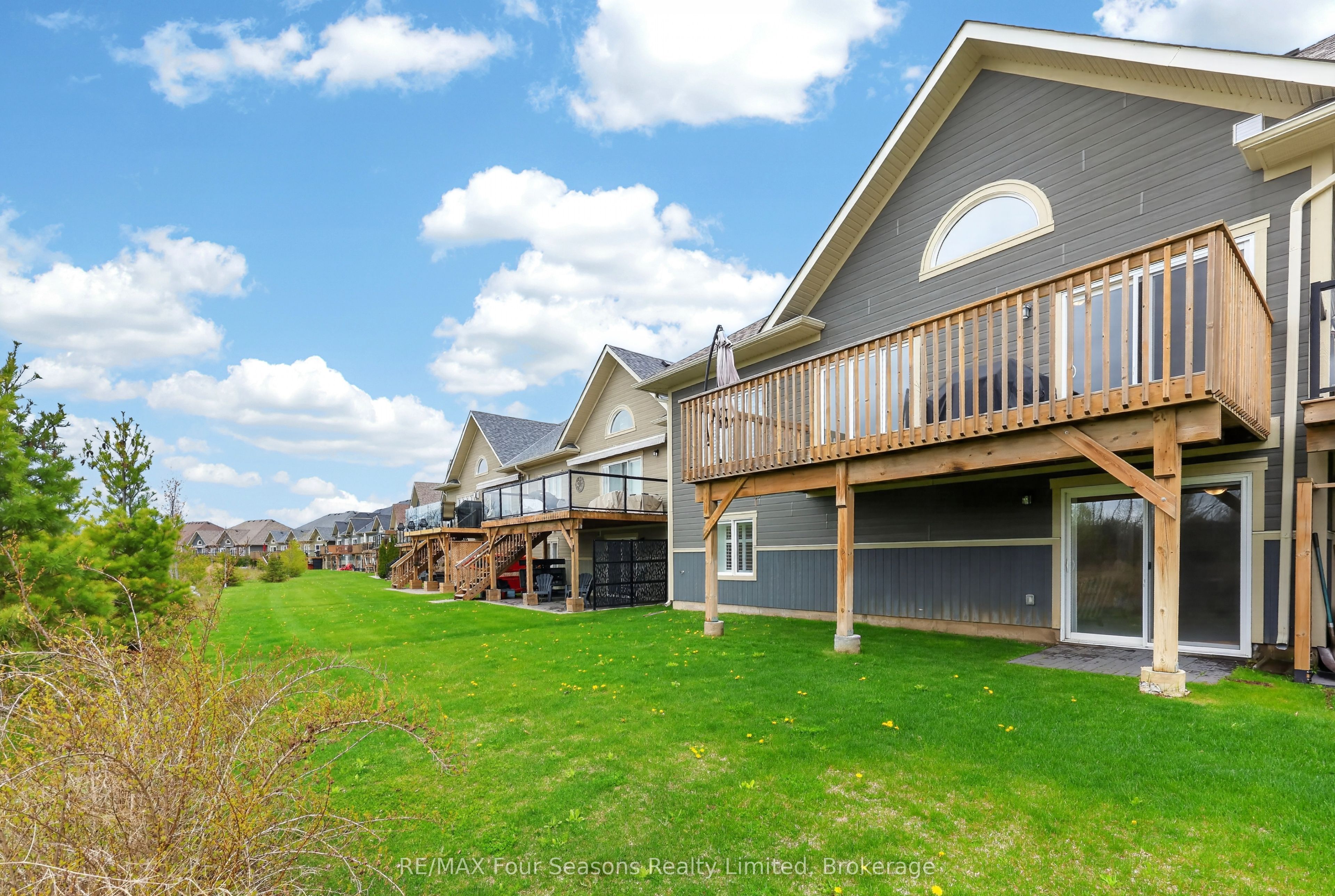 100 Kari Crescent, Collingwood, ON L9Y 5B4 photo 5