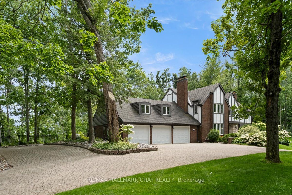 11 Park Trail, Springwater, ON L9X 0L3 photo 2