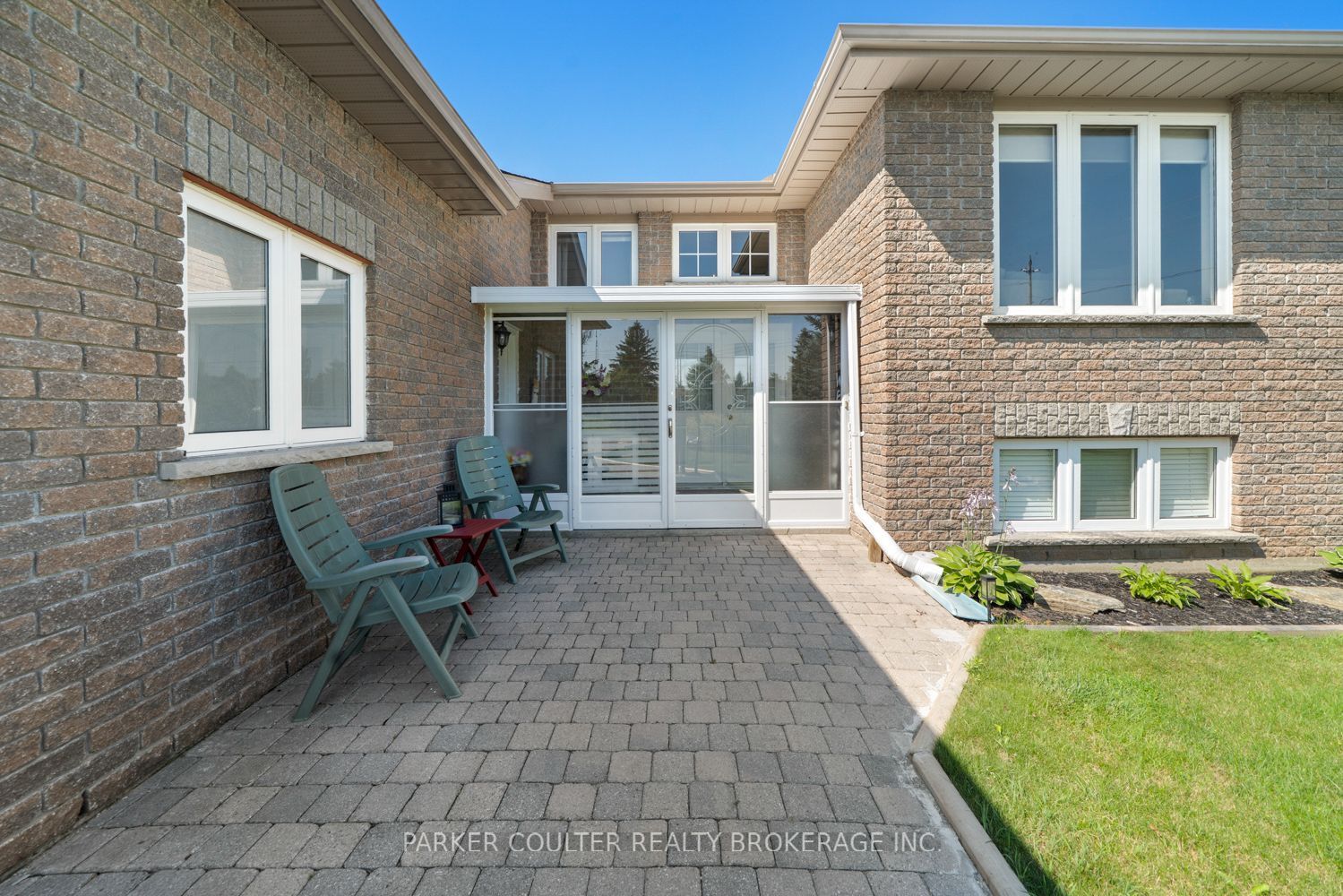 2 Marni Lane, Springwater, ON L0L 2K0 photo 4